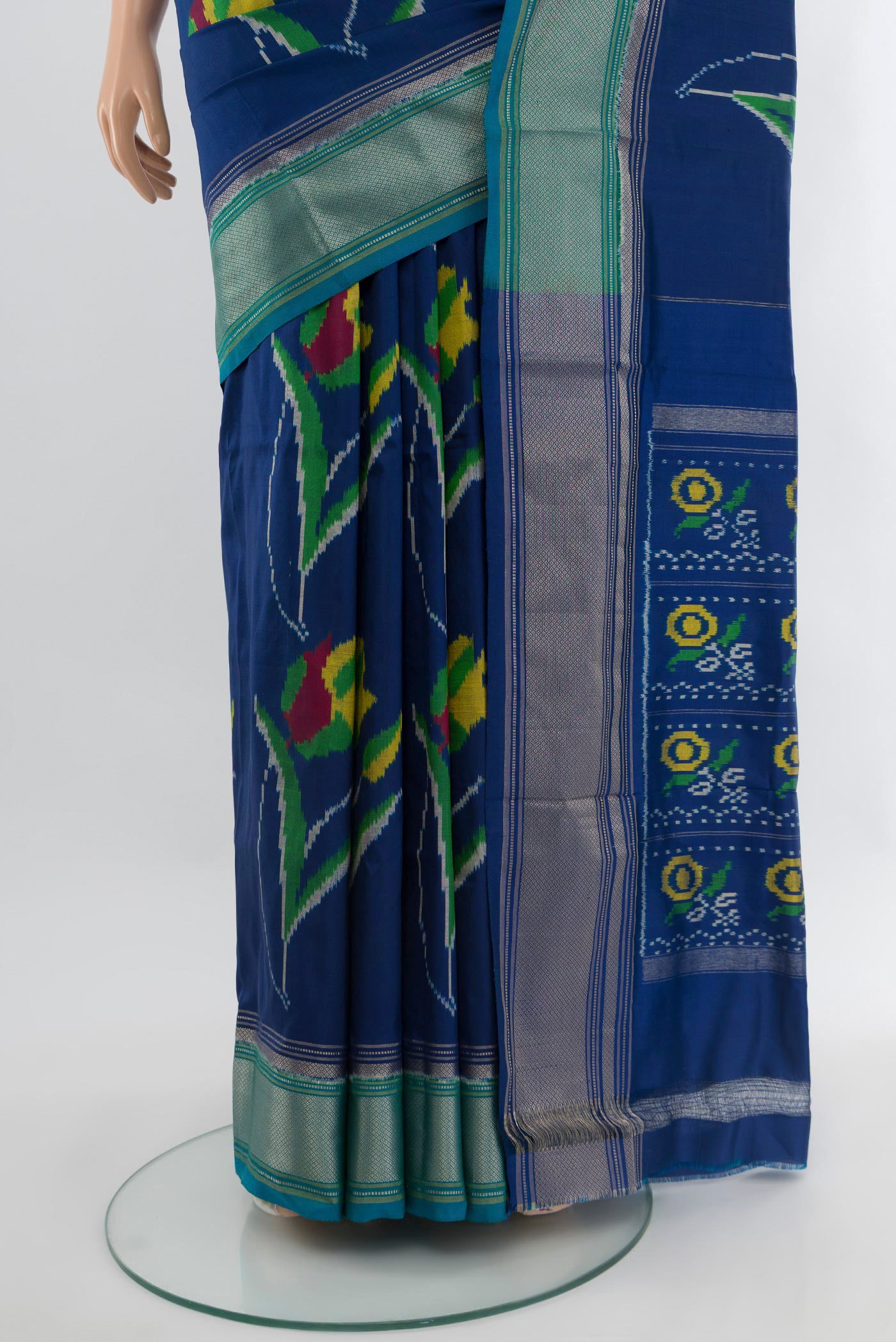 Pleats and pallu of Dark Blue Pochampally Silk Saree with Pure Ikat on the body and Zari Border. 