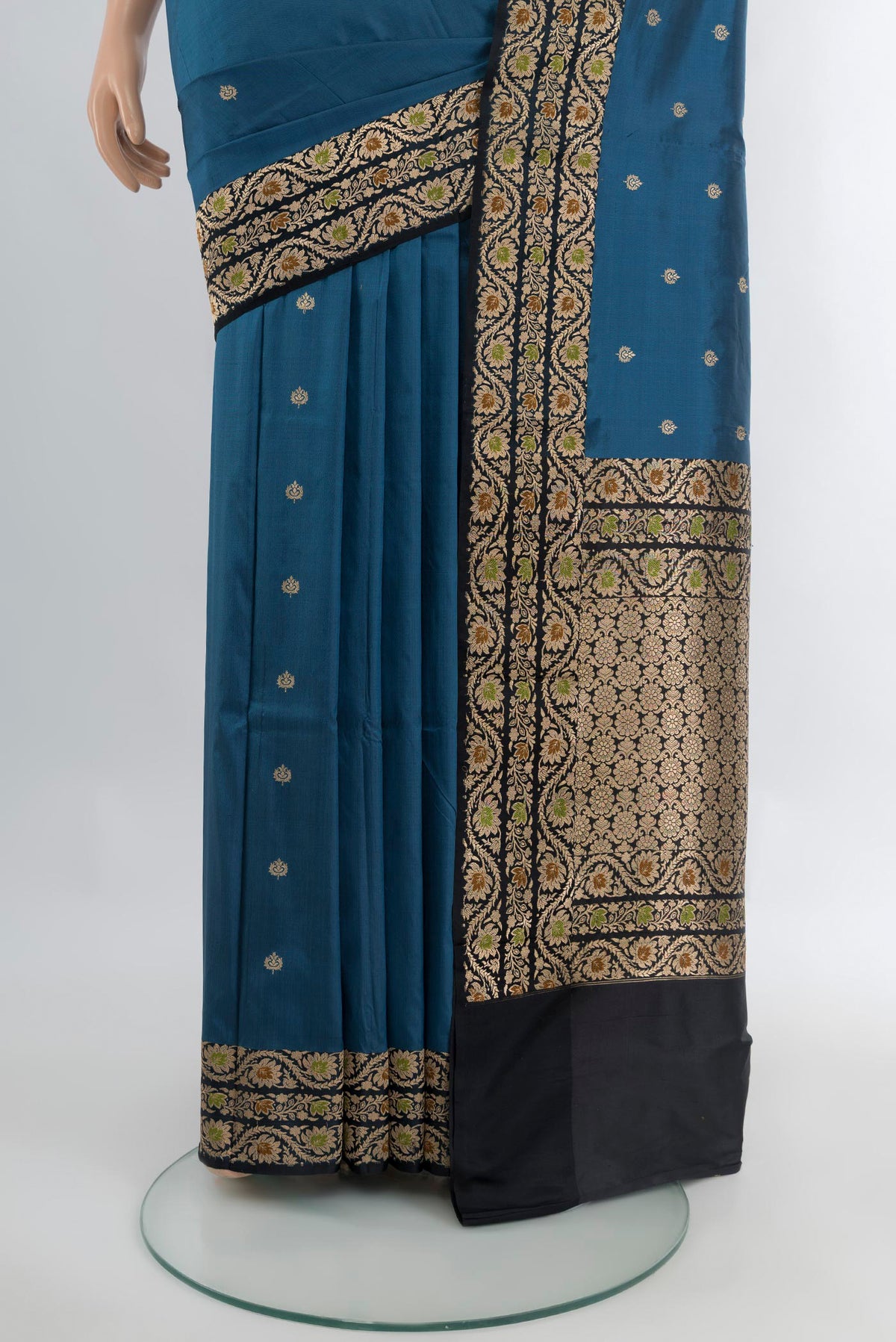 Pleats and pallu of Dark Blue Banarasi Katan Silk Saree with Zari Butta on the body and Zari Border. 