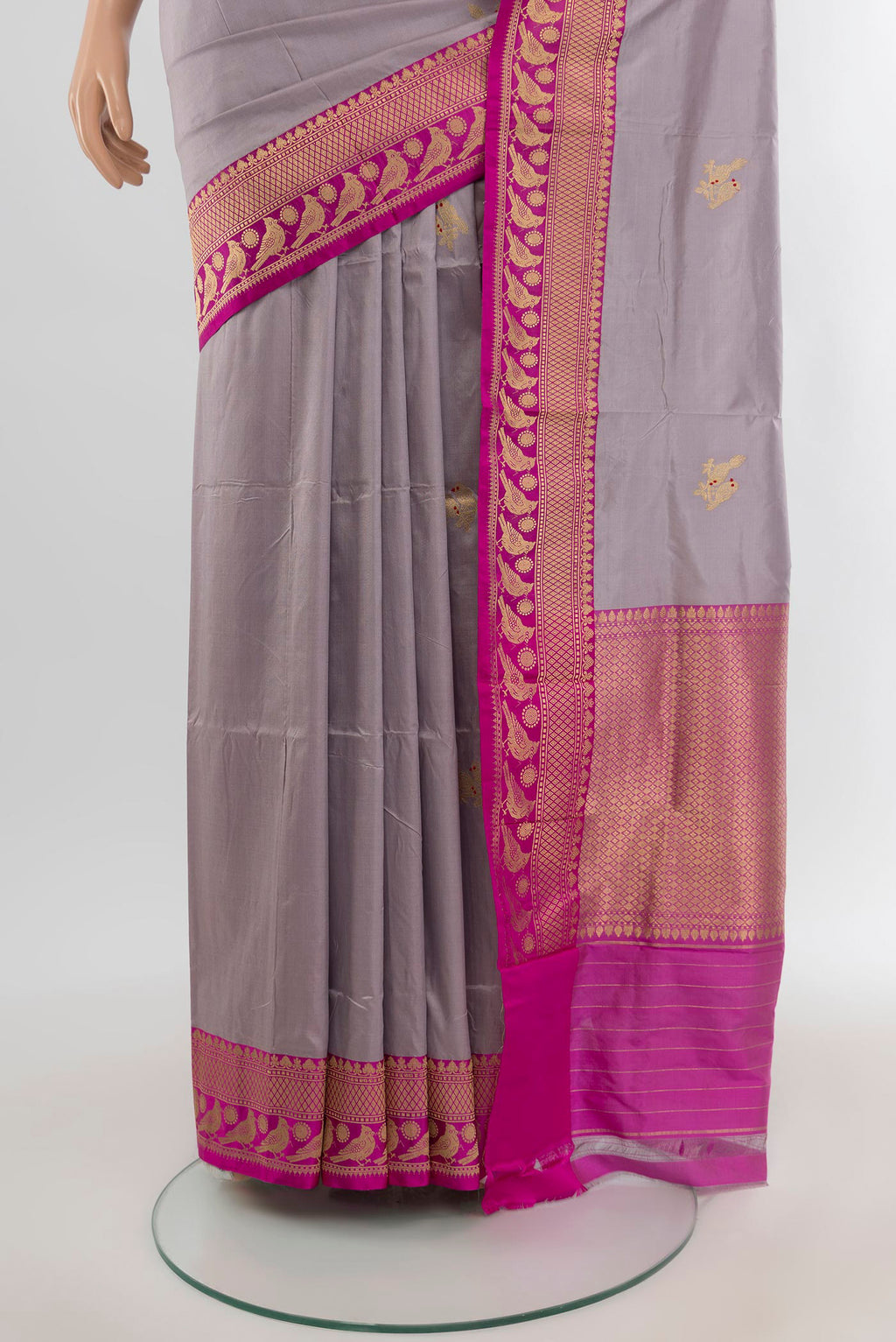 Pleats and pallu of Lilac Banarasi Katan Silk Saree with Zari Butta on the body and Zari Border. 