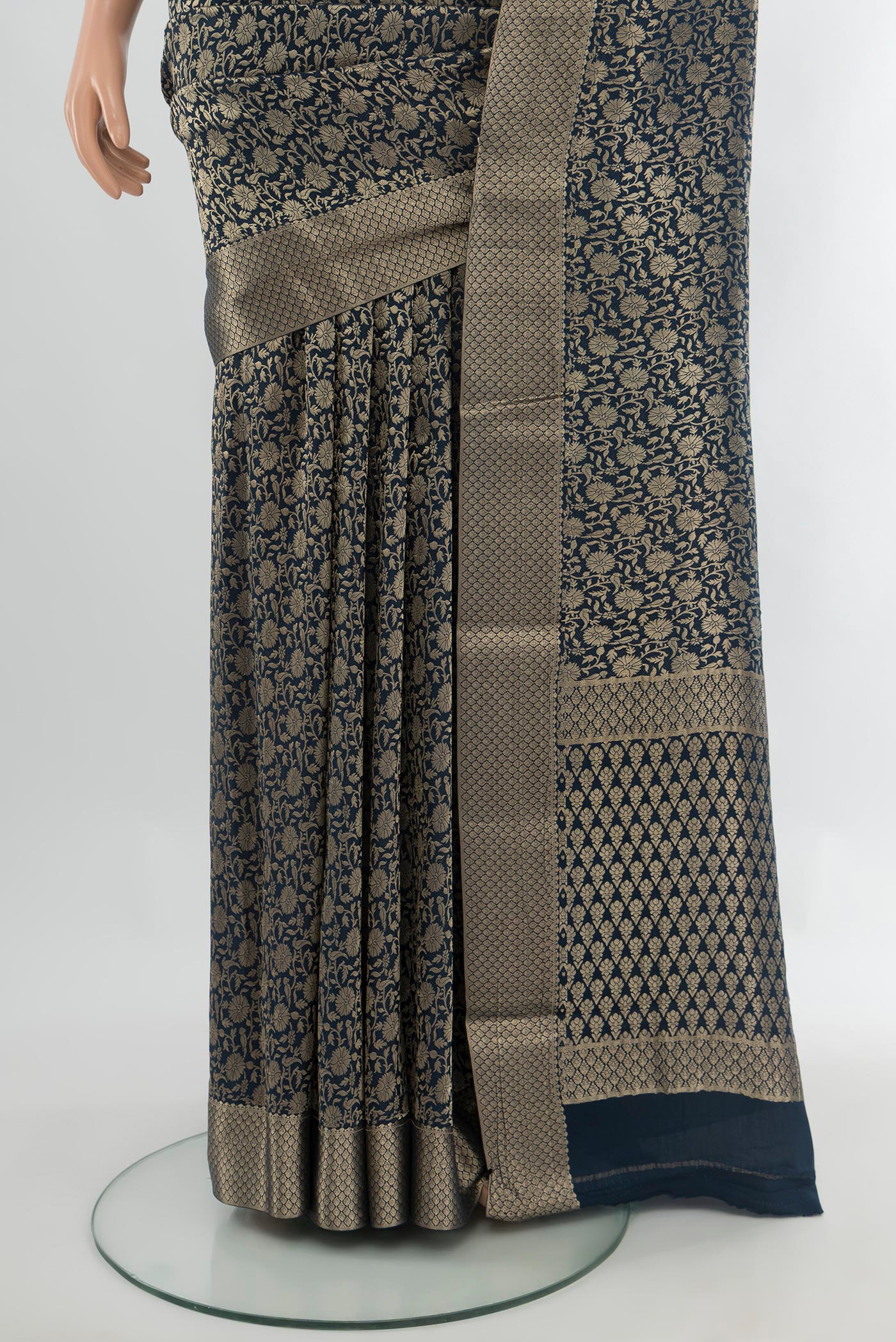 Pleats and pallu of Navy Blue Mysore Crepe Saree with Zari Brocade on the body and Zari Border. 