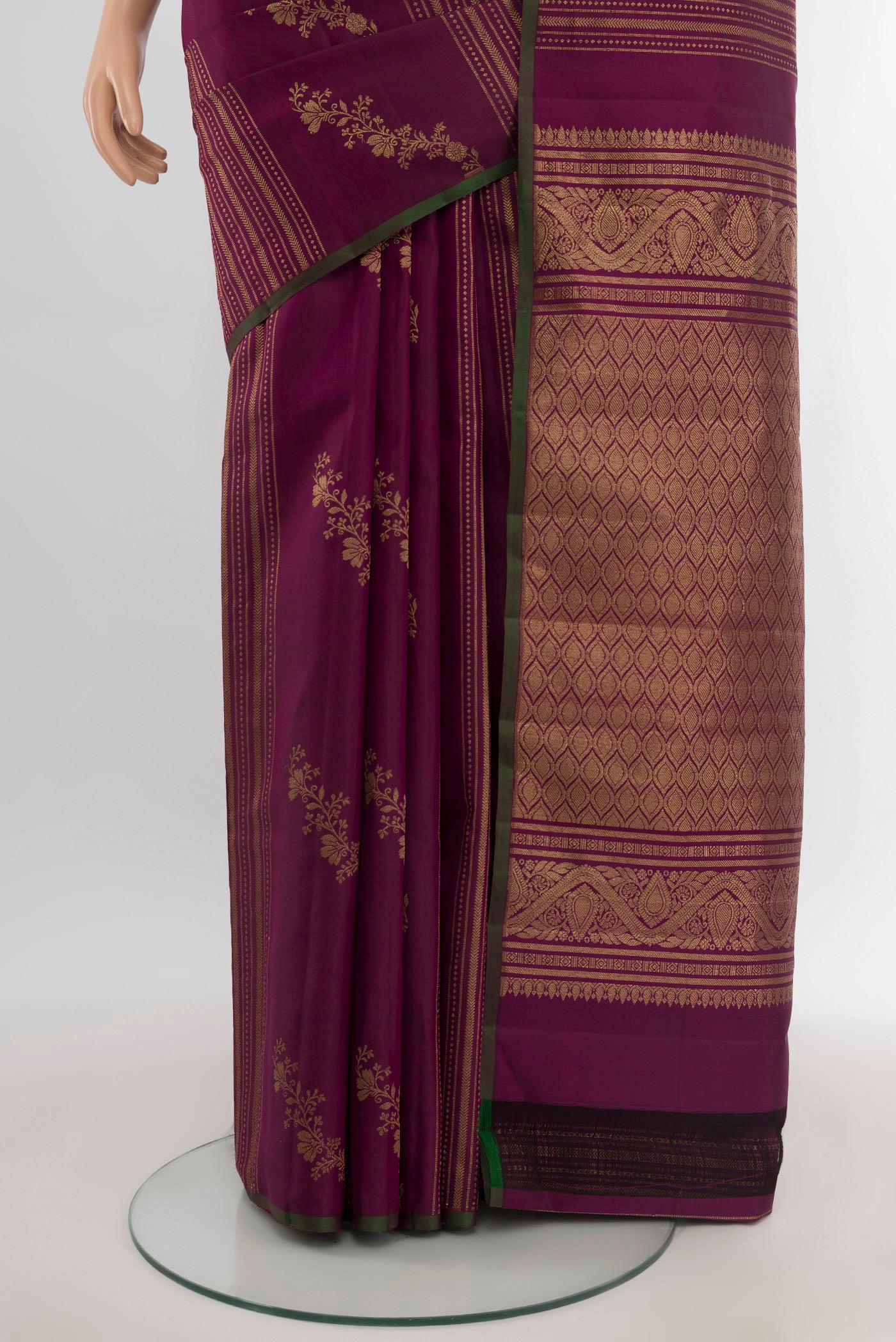 Pleats and pallu of Purple Kanjivaram Silk Saree with Stripes on the body and Without Border. 