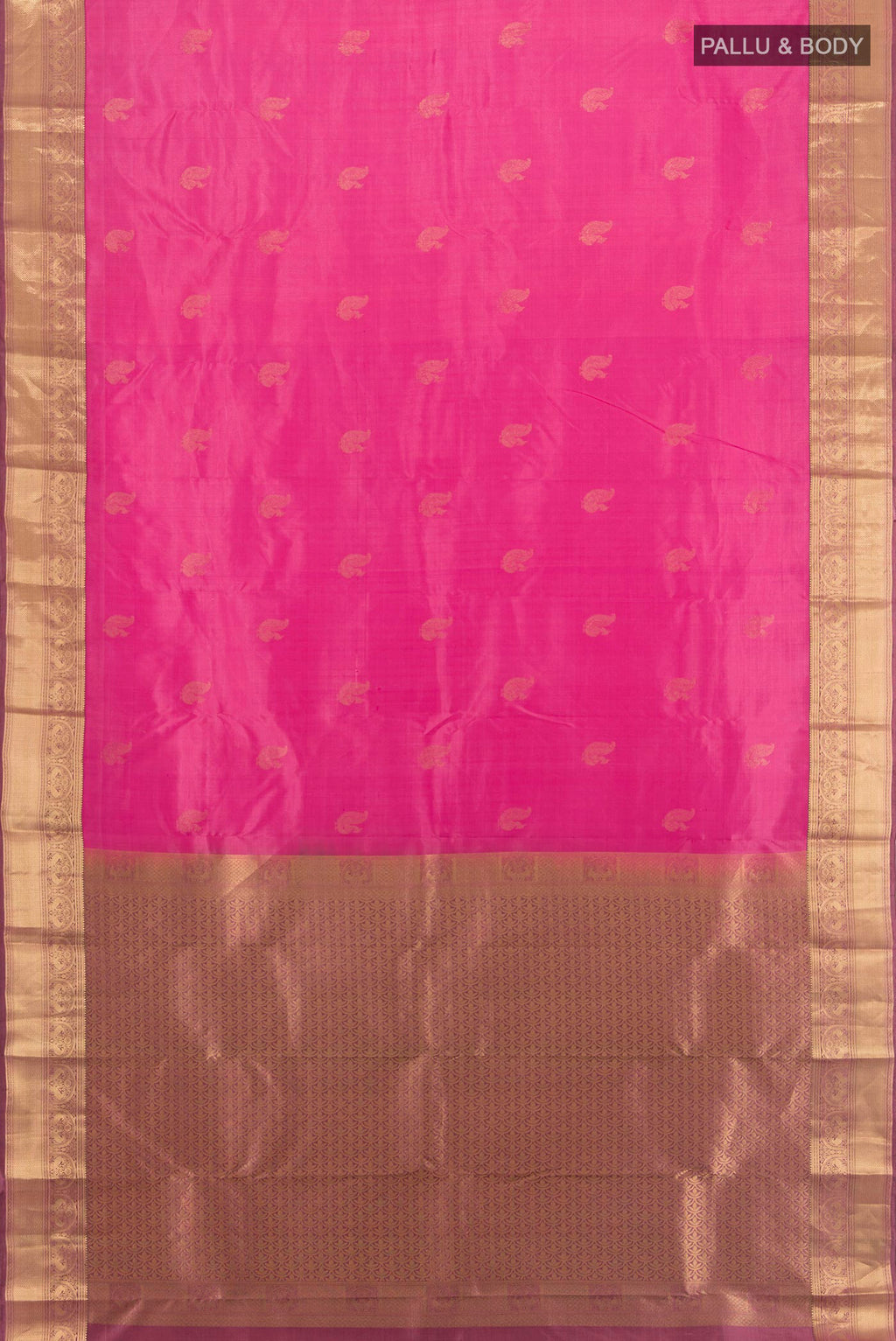 Flat view of Rose pink Kanchipuram Silk Saree with Zari Butta on the body and Zari Border. 