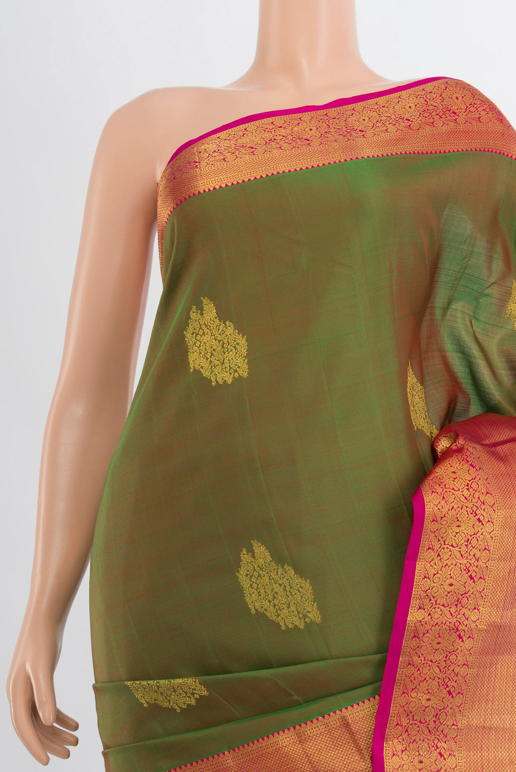 Border image of Pure Silk Pure Zari Light Green Kanjivaram Saree with Zari Butta on the body and Silk Border. 