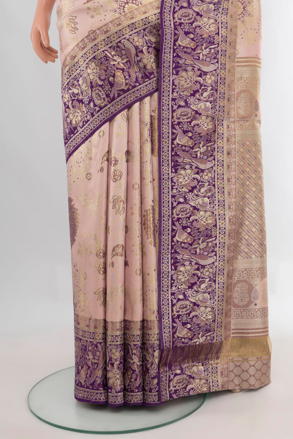 Pleats and pallu of Pure Silk Rose Gold Kanchipuram Saree with Zari Brocade on the body and Zari Border. 