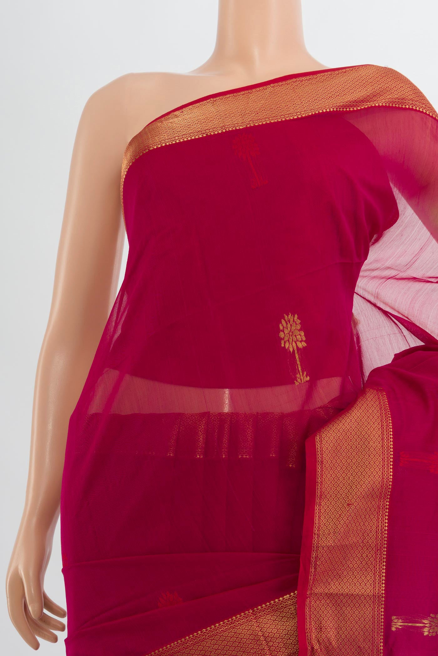 Border image of Dark Pink Maheshwari Silk Cotton Saree with Zari Butta on the body and Silk Border. 