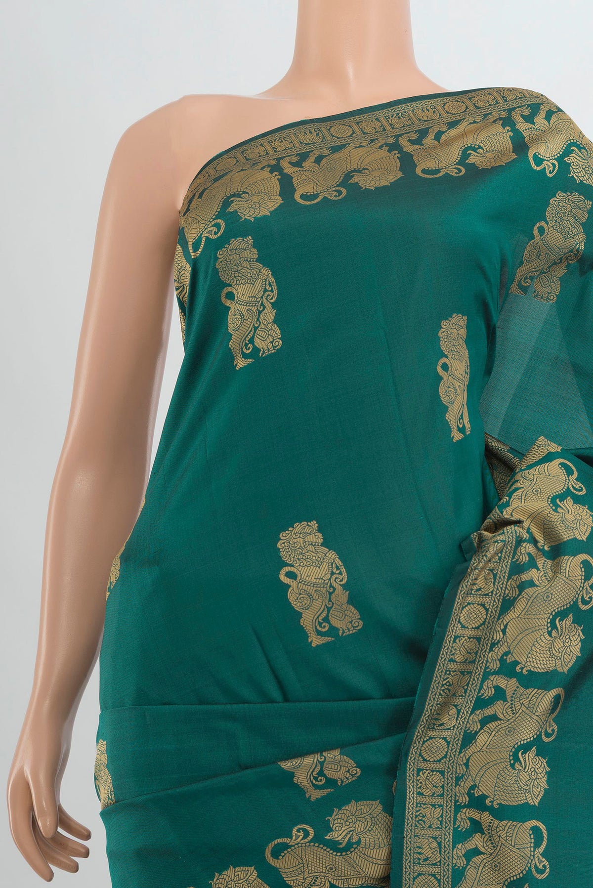 Border image of Pure Silk Blue Kanjivaram Saree with Plain Body and Silk Border. 