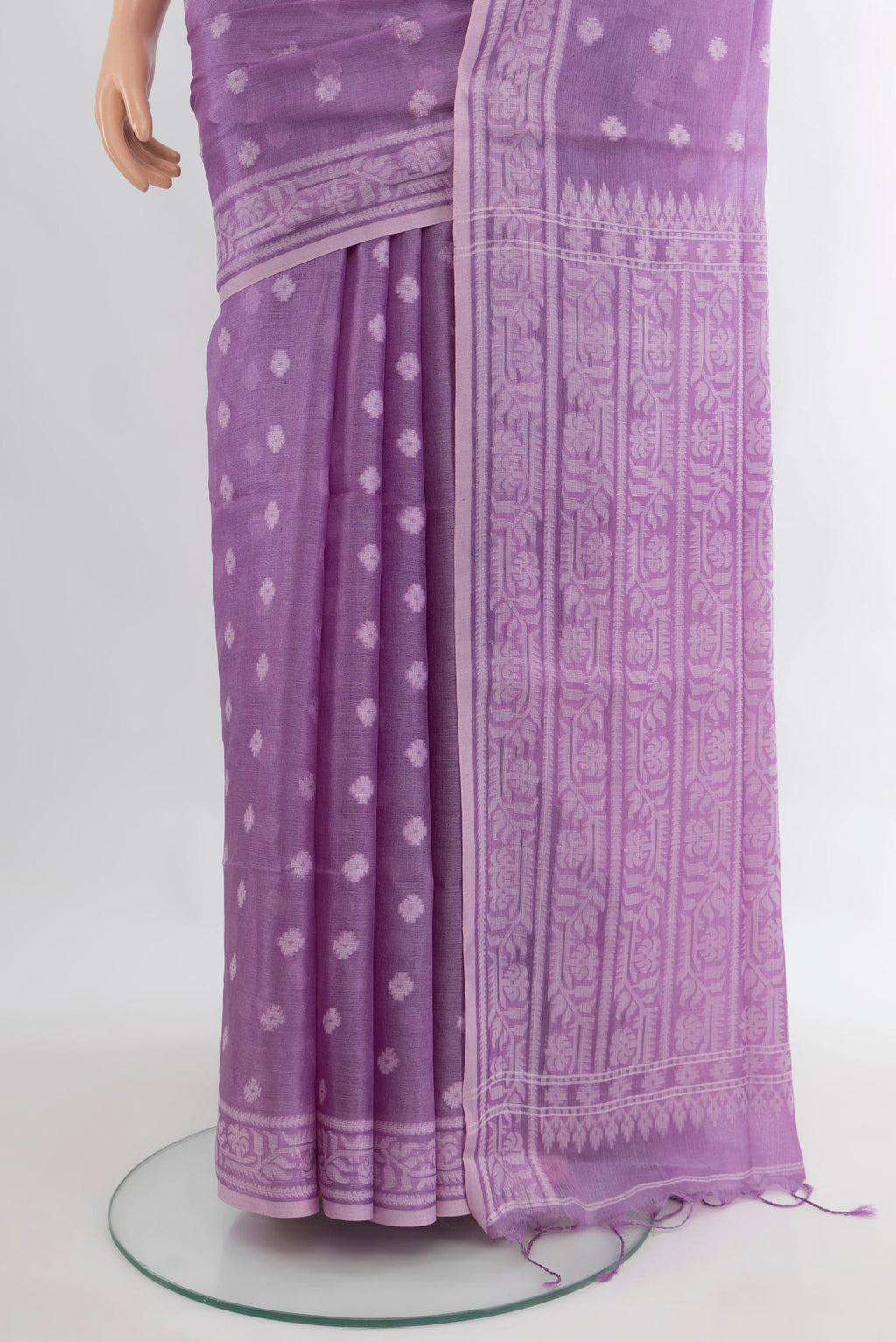 Pleats and pallu of Pure Silk Lavender Tussar Saree with Thread Butta on the body and Thread Border. 