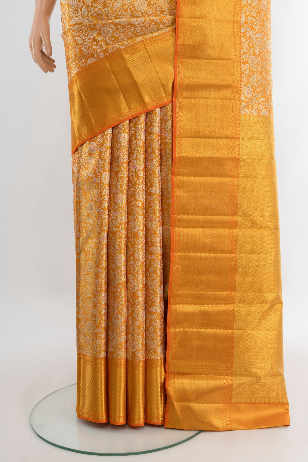 Pleats and pallu of Pure Silk Pure Zari Golden Kanjivaram Tissue Saree with Zari Brocade on the body and Zari Border. 