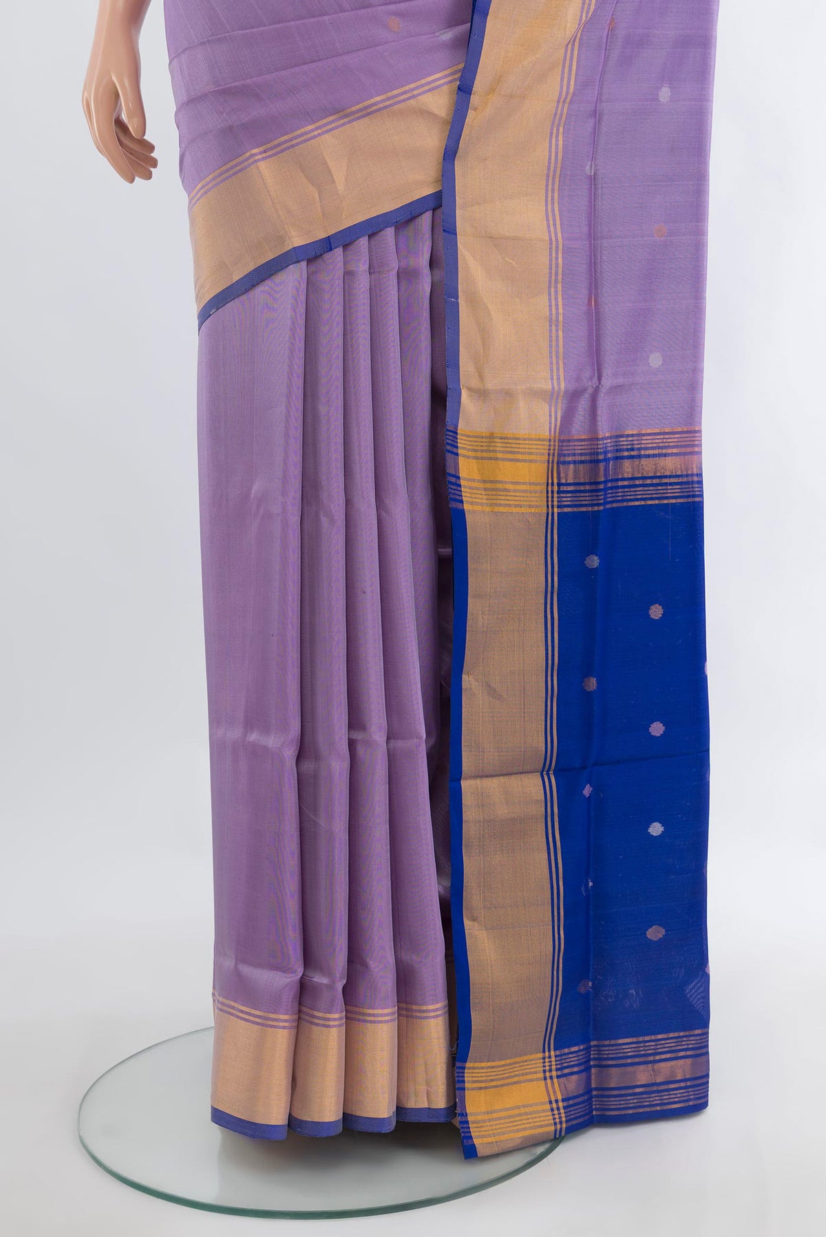 Pleats and pallu of Pure Silk Lavender Uppada Saree with Zari Butta on the body and Zari Border. 