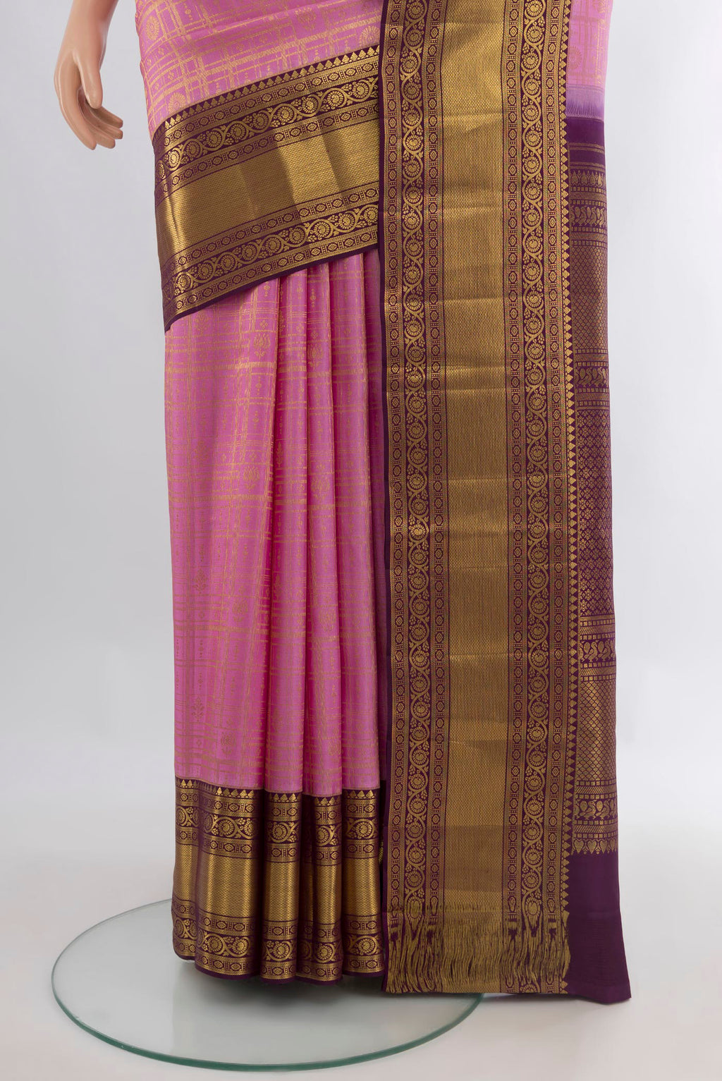 Pleats and pallu of Pure Silk Rose pink Uppada Saree with Zari Brocade on the body and Zari Border. 
