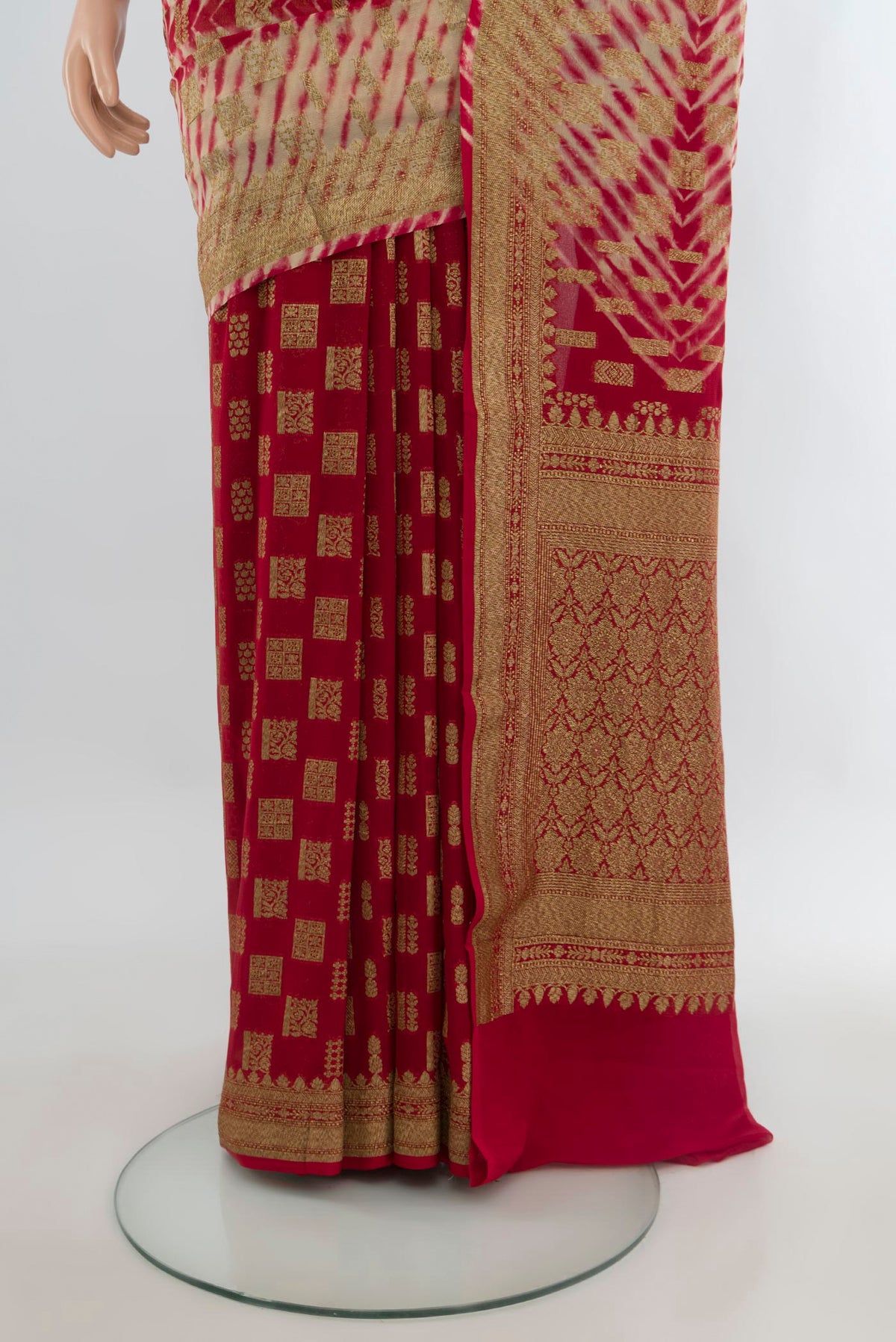 Pleats and pallu of Multi Color Banarasi Georgette Saree with Zari Butta on the body and Zari Border. 