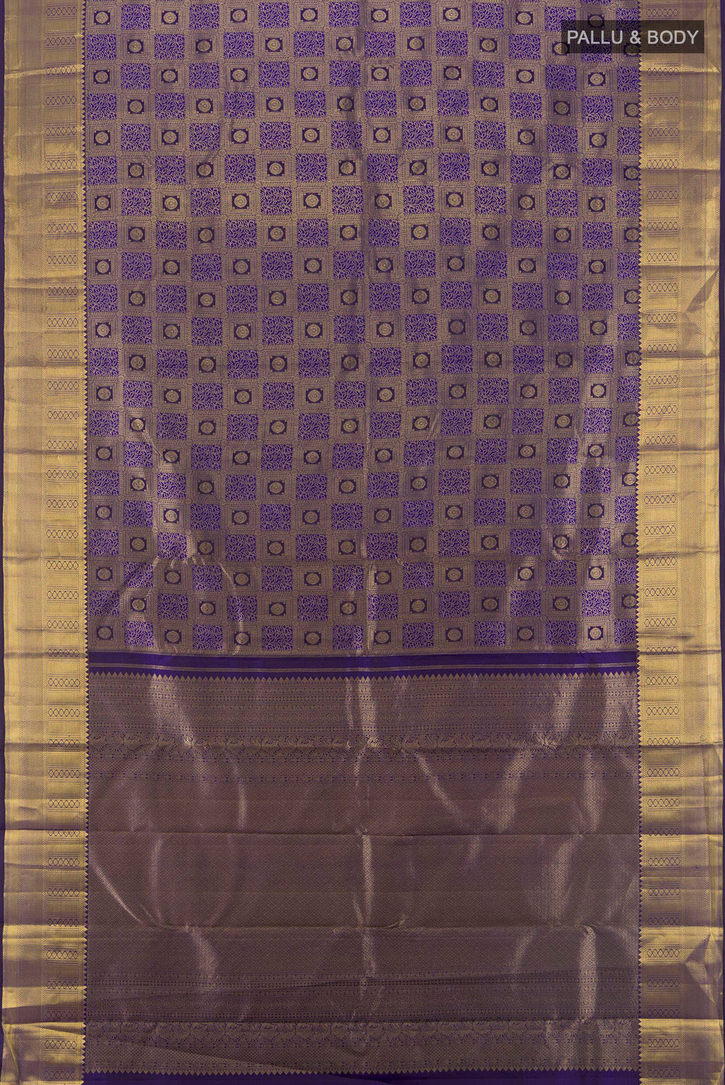Flat view of Pure Silk Violet Kanchipuram Saree with Zari Brocade on the body and Zari Border. 