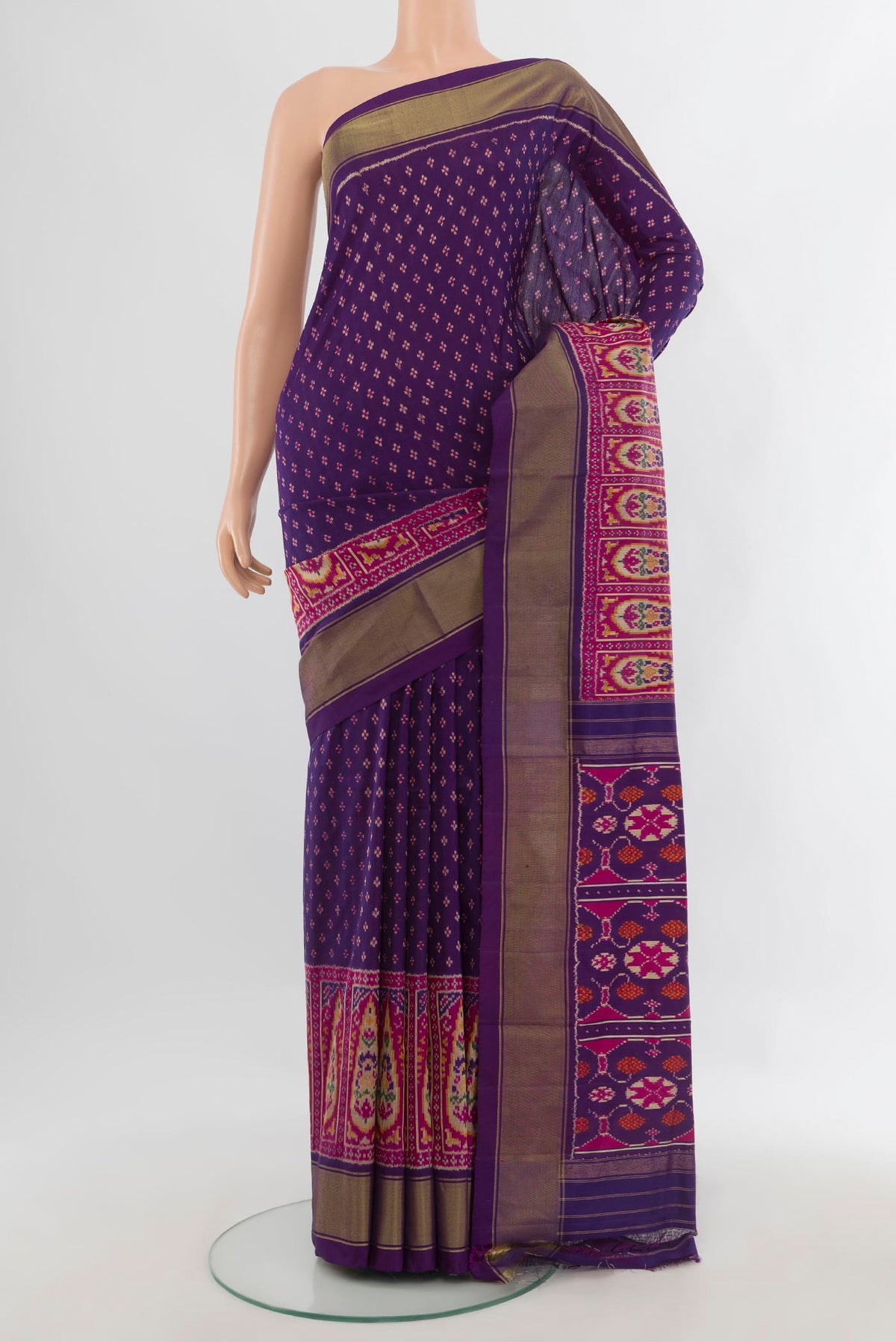 Pure Silk Violet Pochampally Saree with Pure Ikat on the body and Zari Border.  displayed on a mannequin