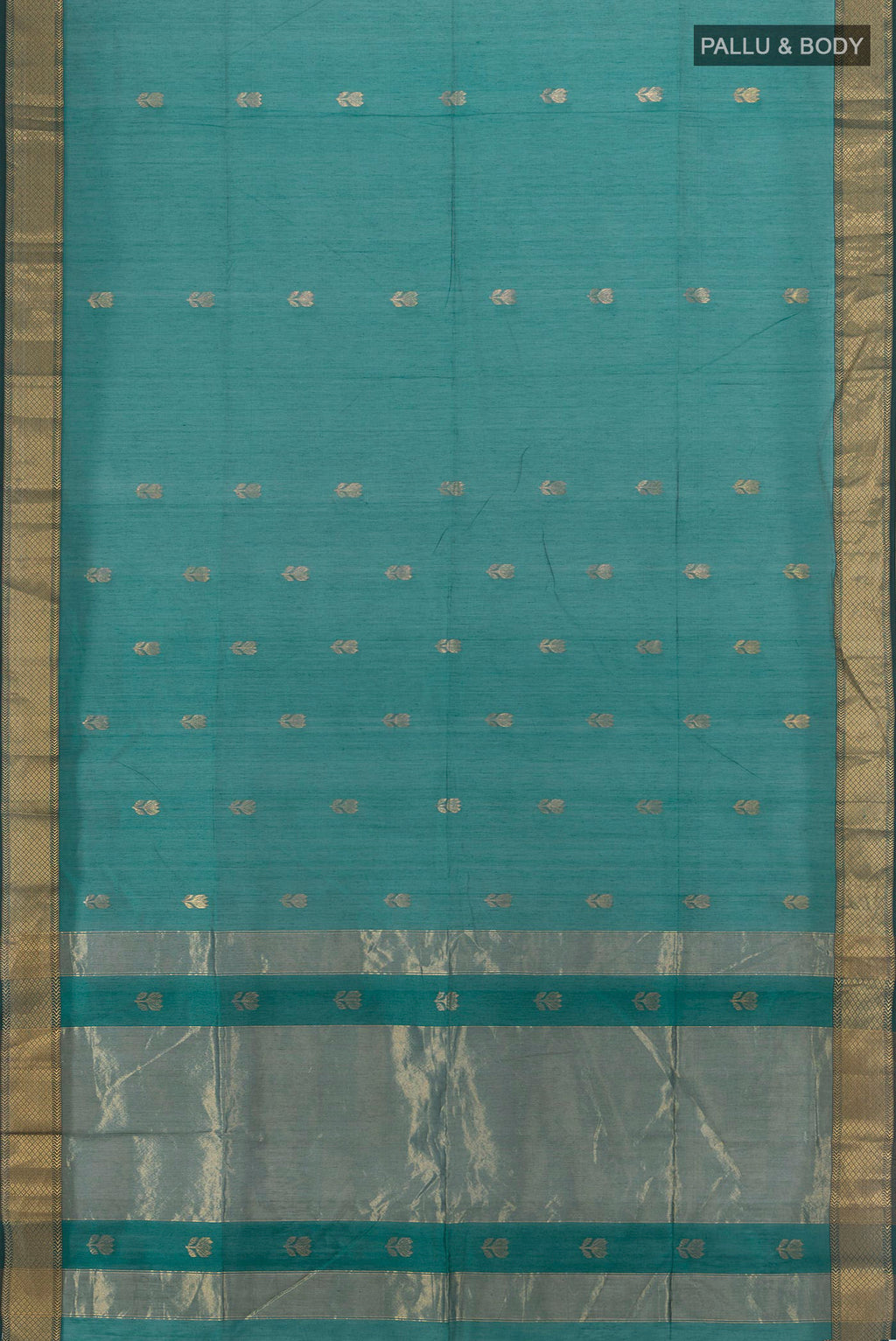 Flat view of Green Maheshwari Cotton Saree with Zari Butta on the body and Zari Border. 