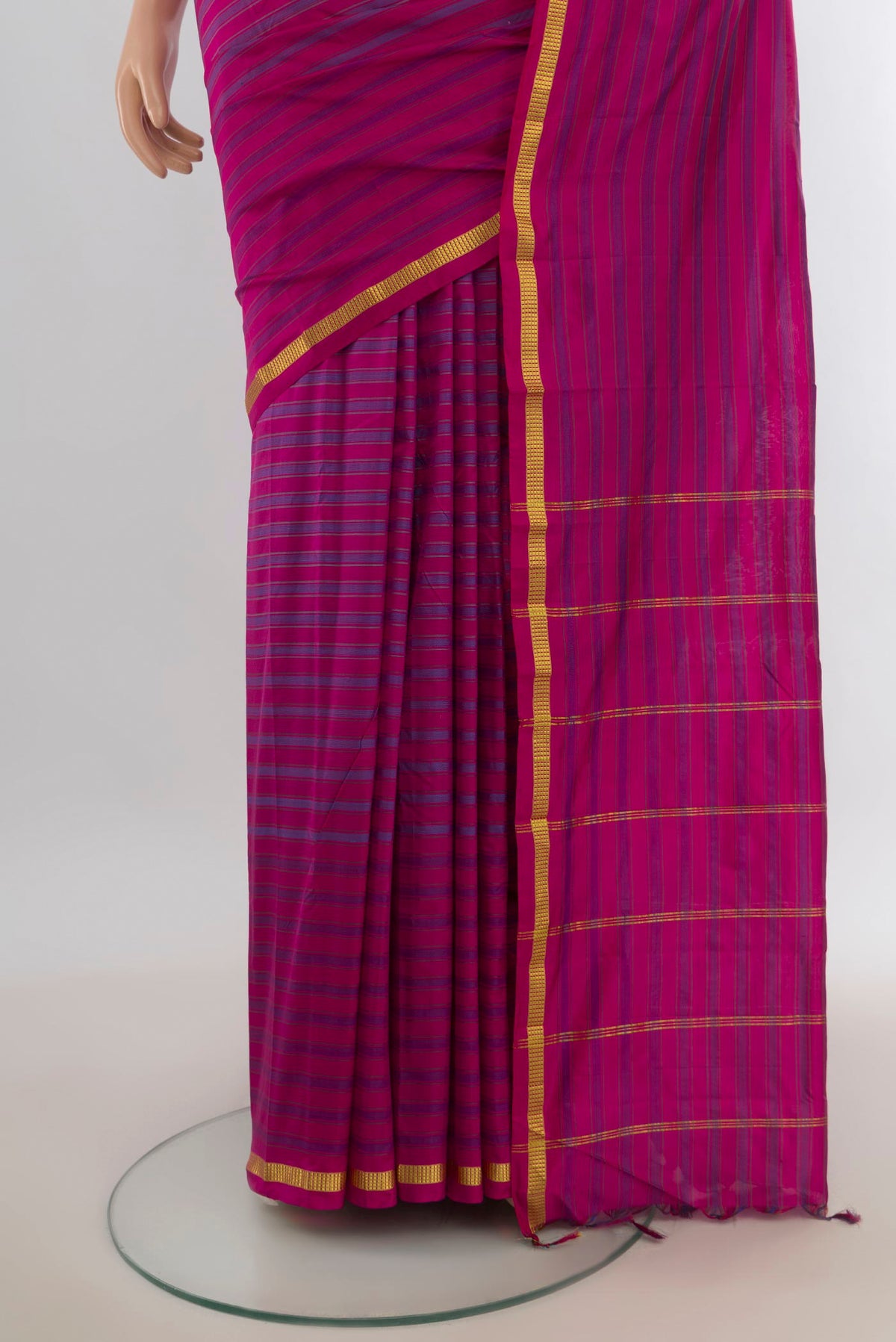 Pleats and pallu of Pure Silk Multi Color Kanchipuram Saree with Checked design on the body and Silk Border. 