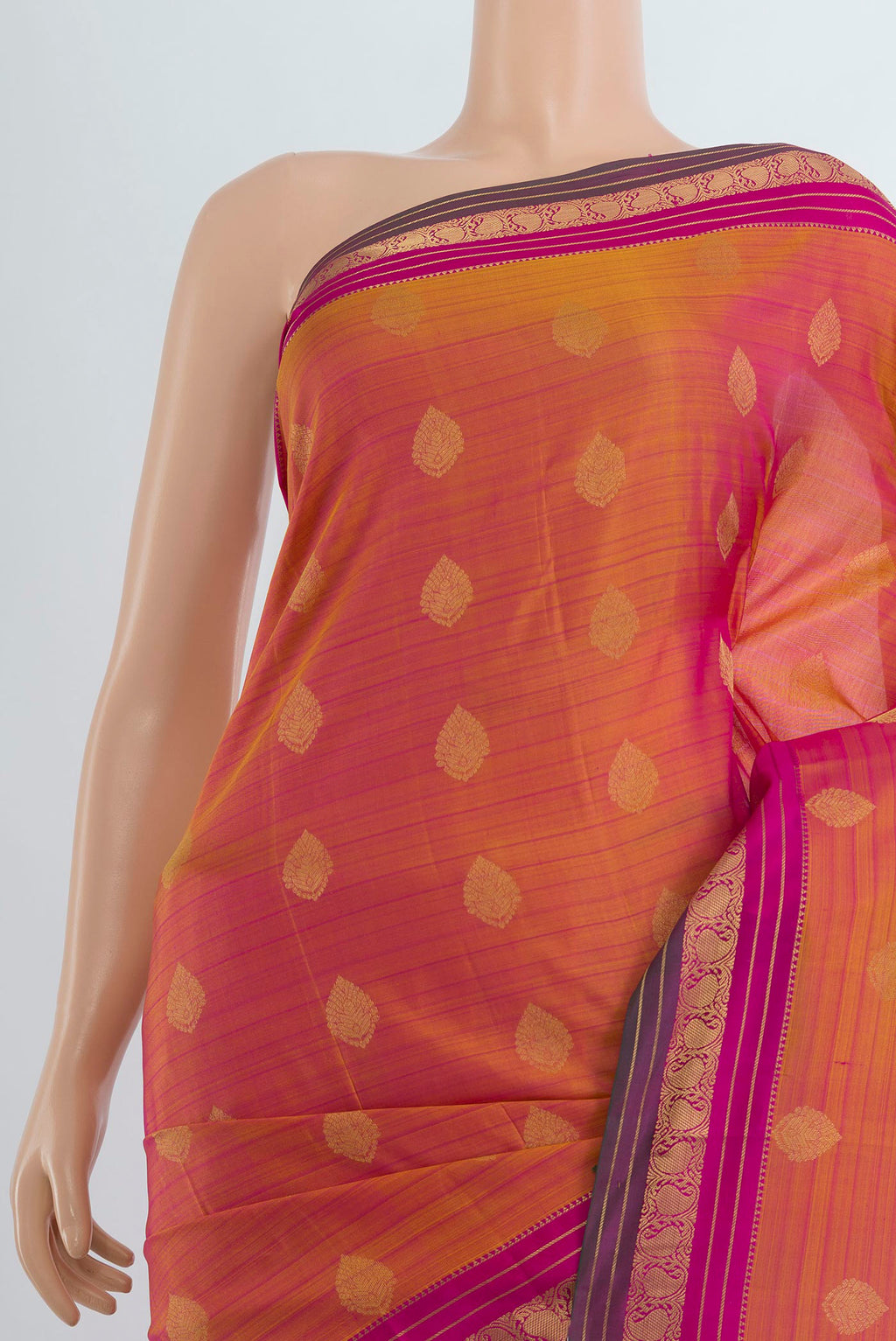 Border image of Pure Silk Peach Kanchipuram Saree with Zari Butta on the body and Silk Border. 