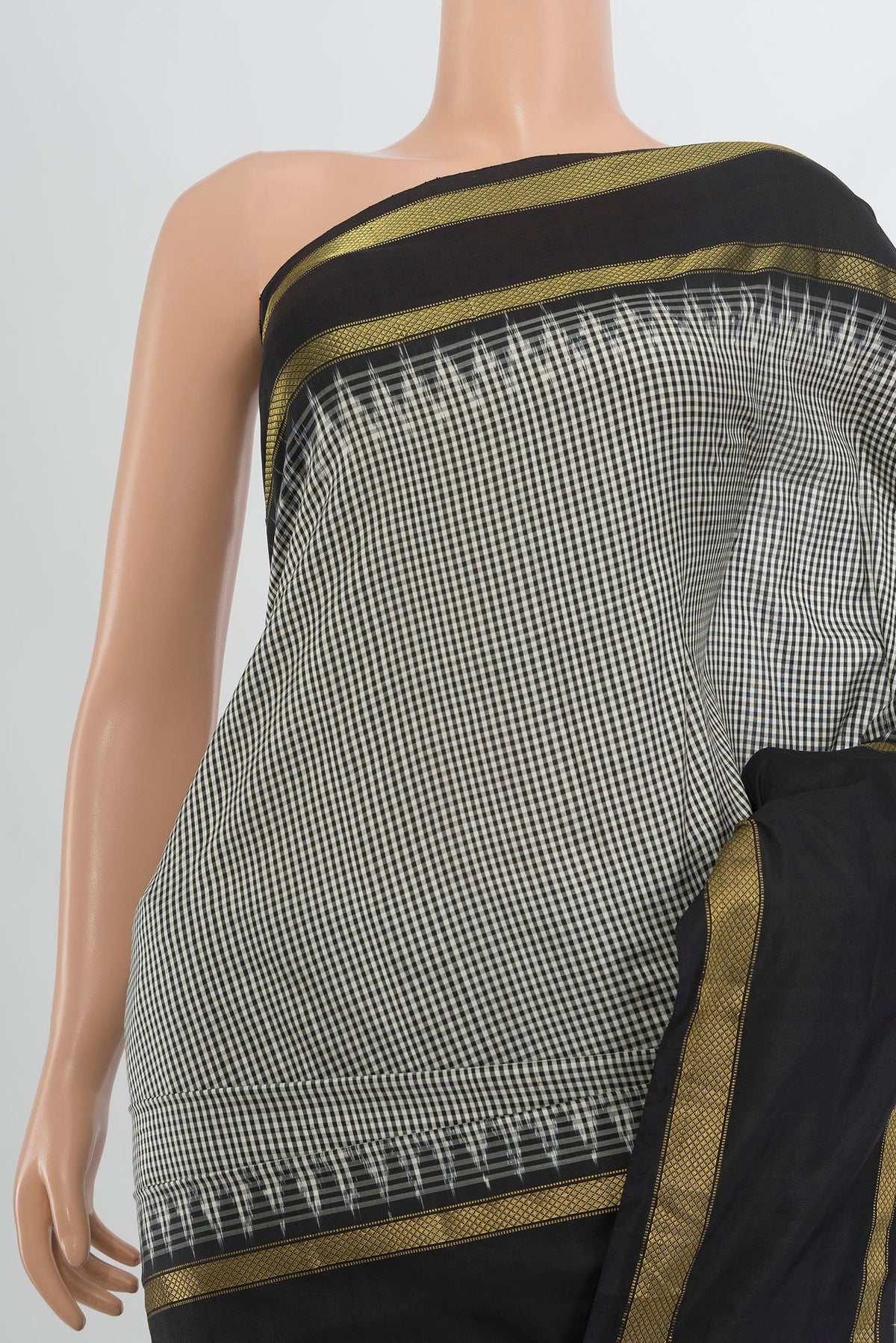 Border image of Pure Silk Multi Color Pochampally Saree with Ikat Print on the body and Silk Border. 