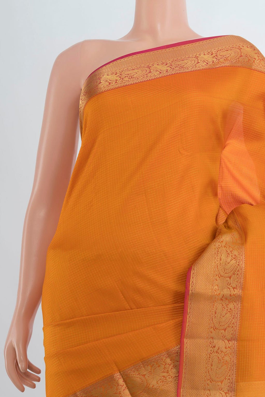 Border image of Pure Silk Rust Kanchipuram Saree with Checked design on the body and Silk Border. 