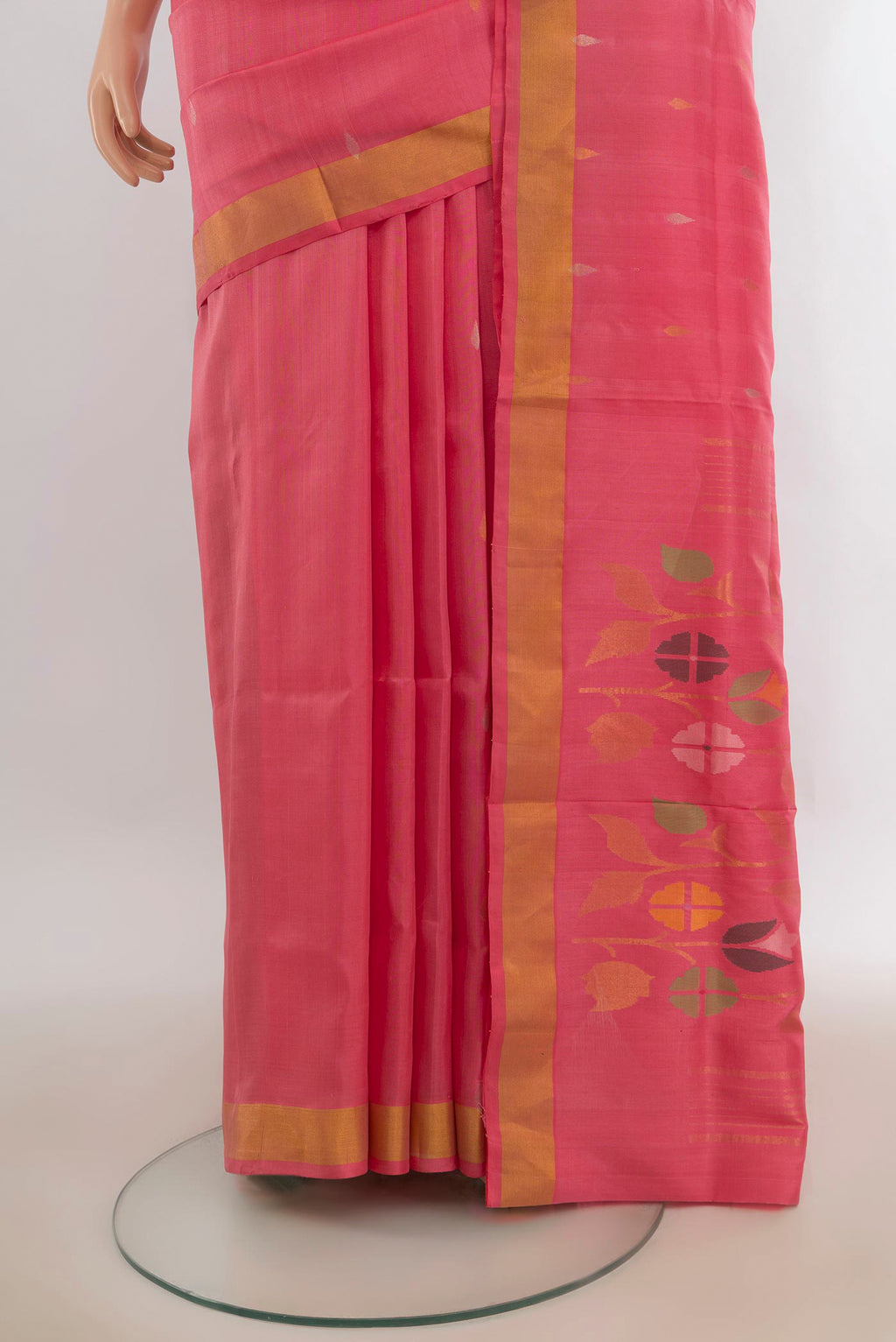 Pleats and pallu of Pure Silk Peach Uppada Saree with Zari Butta on the body and Zari Border. 