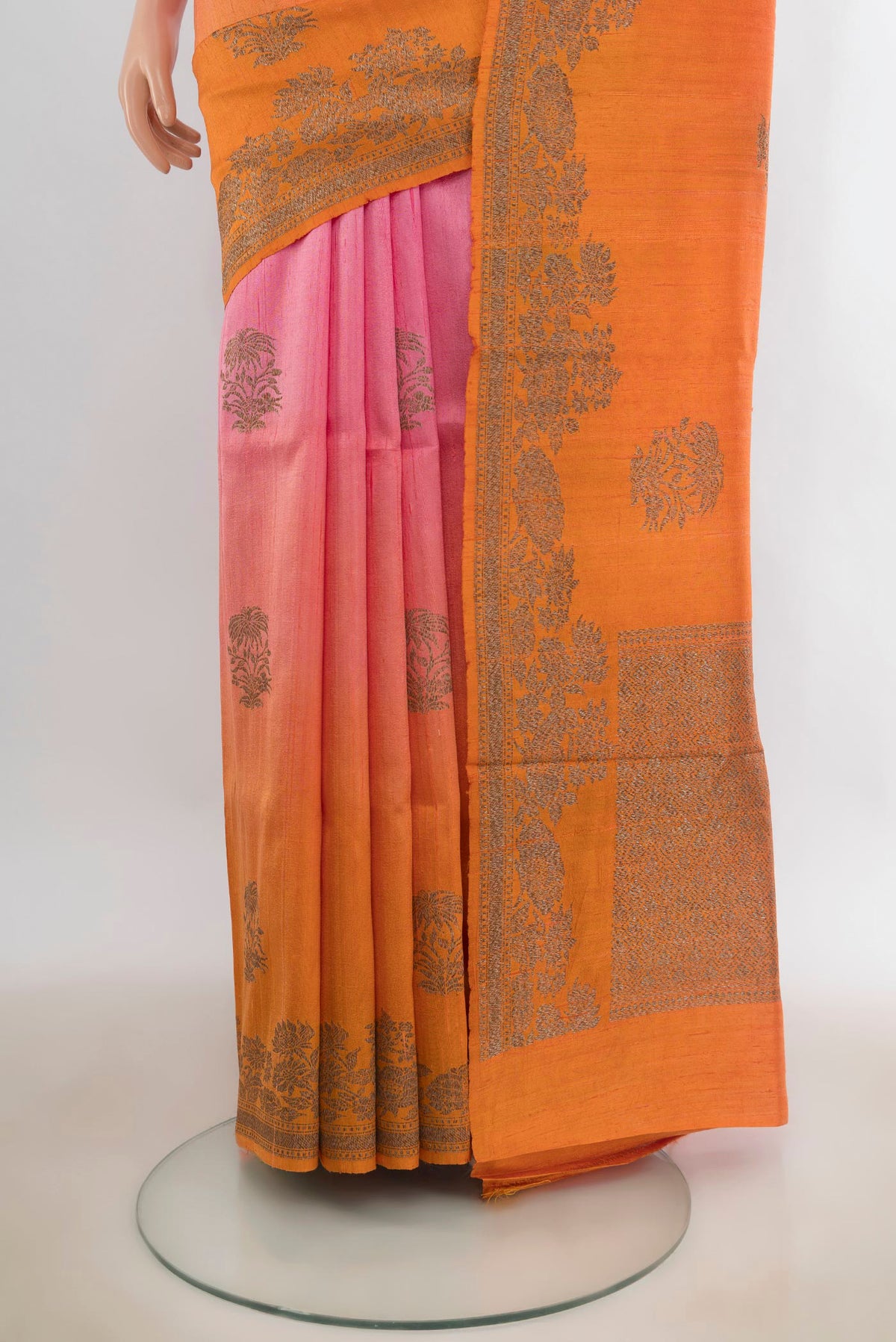 Pleats and pallu of Multi Color Tussar Saree with Zari Butta on the body and Zari Border. 