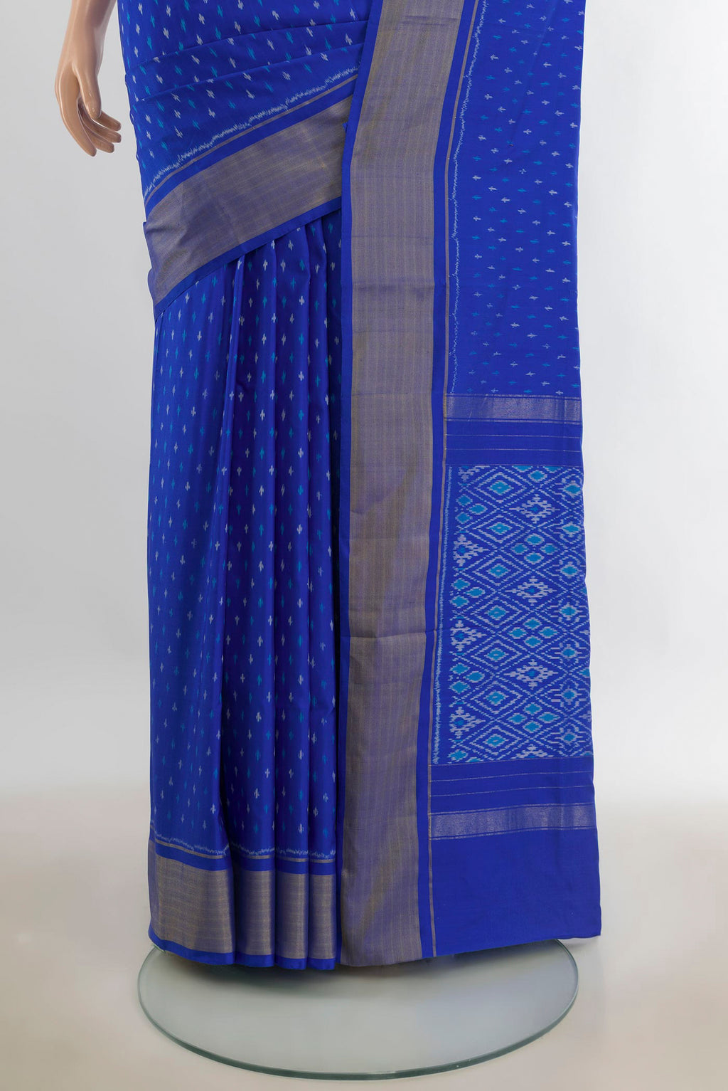 Pleats and pallu of Pure Silk Multi Color Pochampally Saree with Ikat Print on the body and Silk Border. 