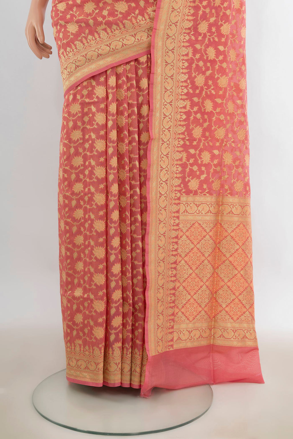 Pleats and pallu of Pure Silk Peach Banarasi Saree with Zari Butta on the body and Zari Border. 