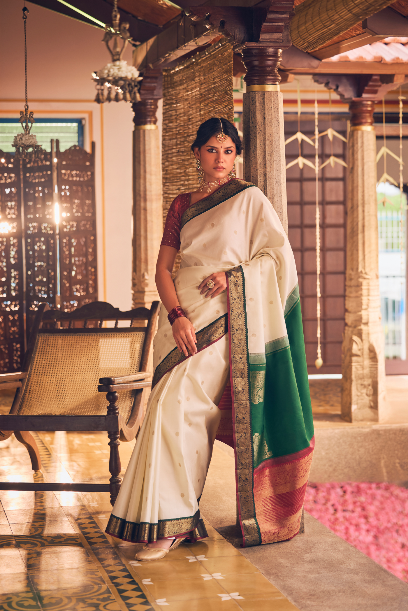 Dvisha- Pure Silk Pure Zari Off White Kanchipuram Saree