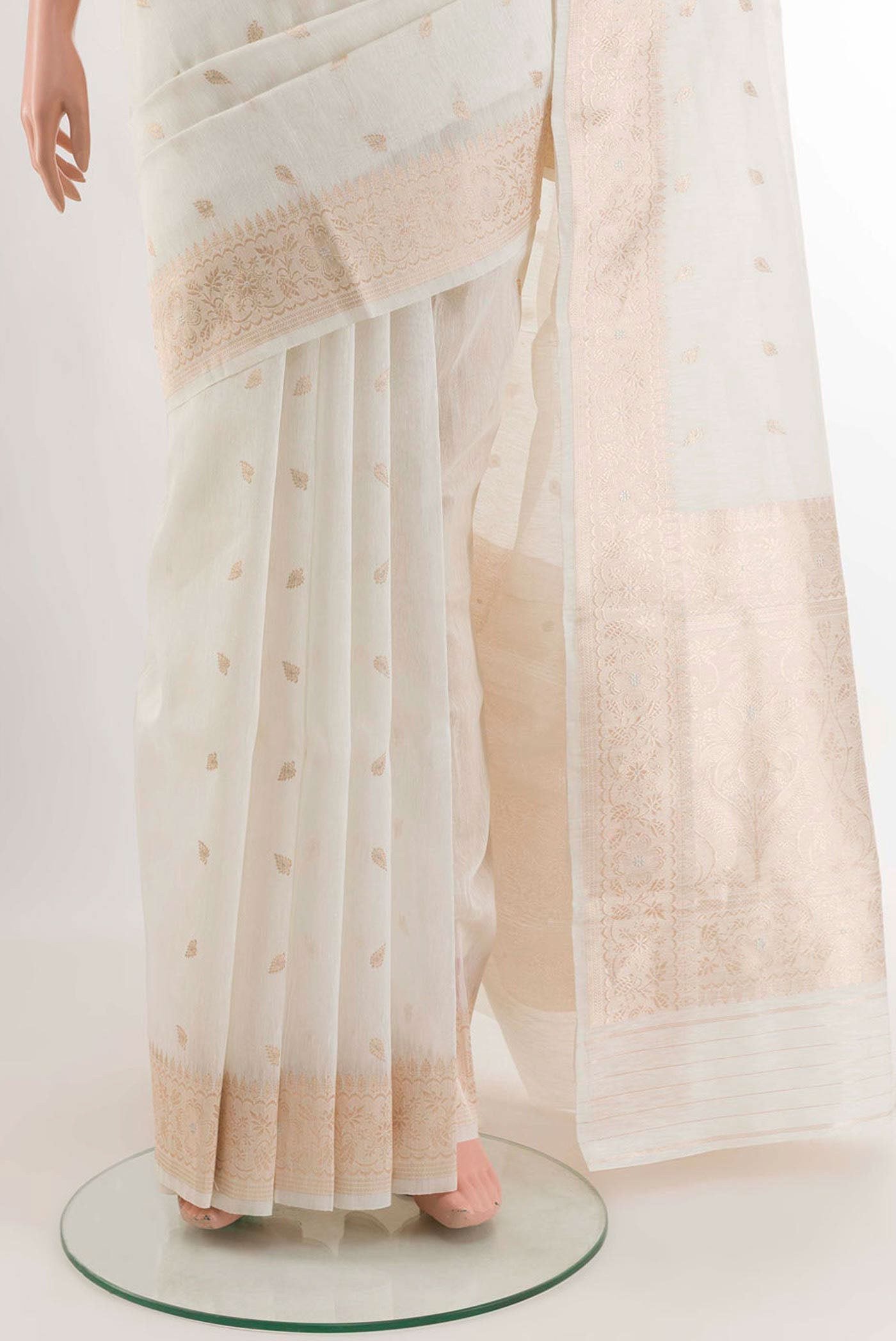 pleats pallu