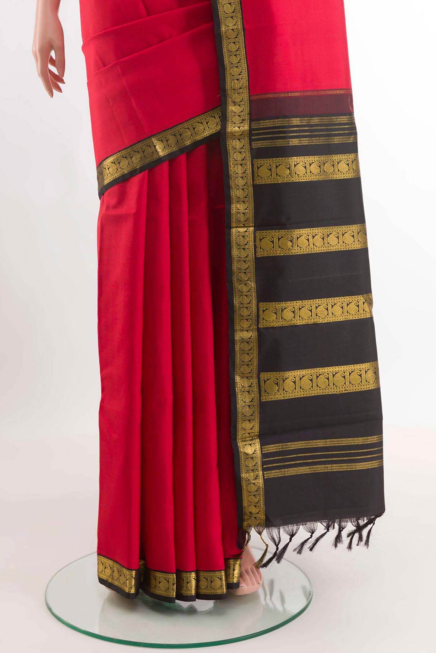 pleats pallu