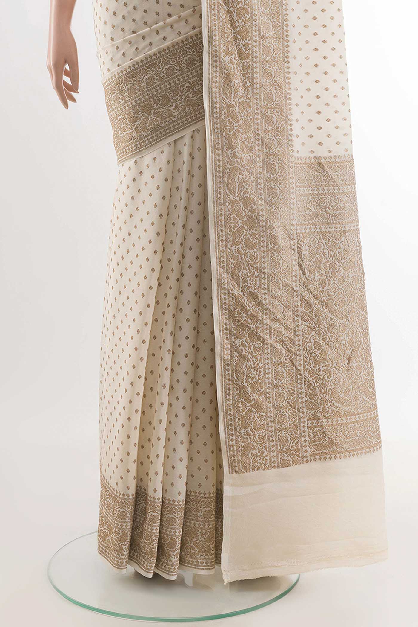 pleats pallu