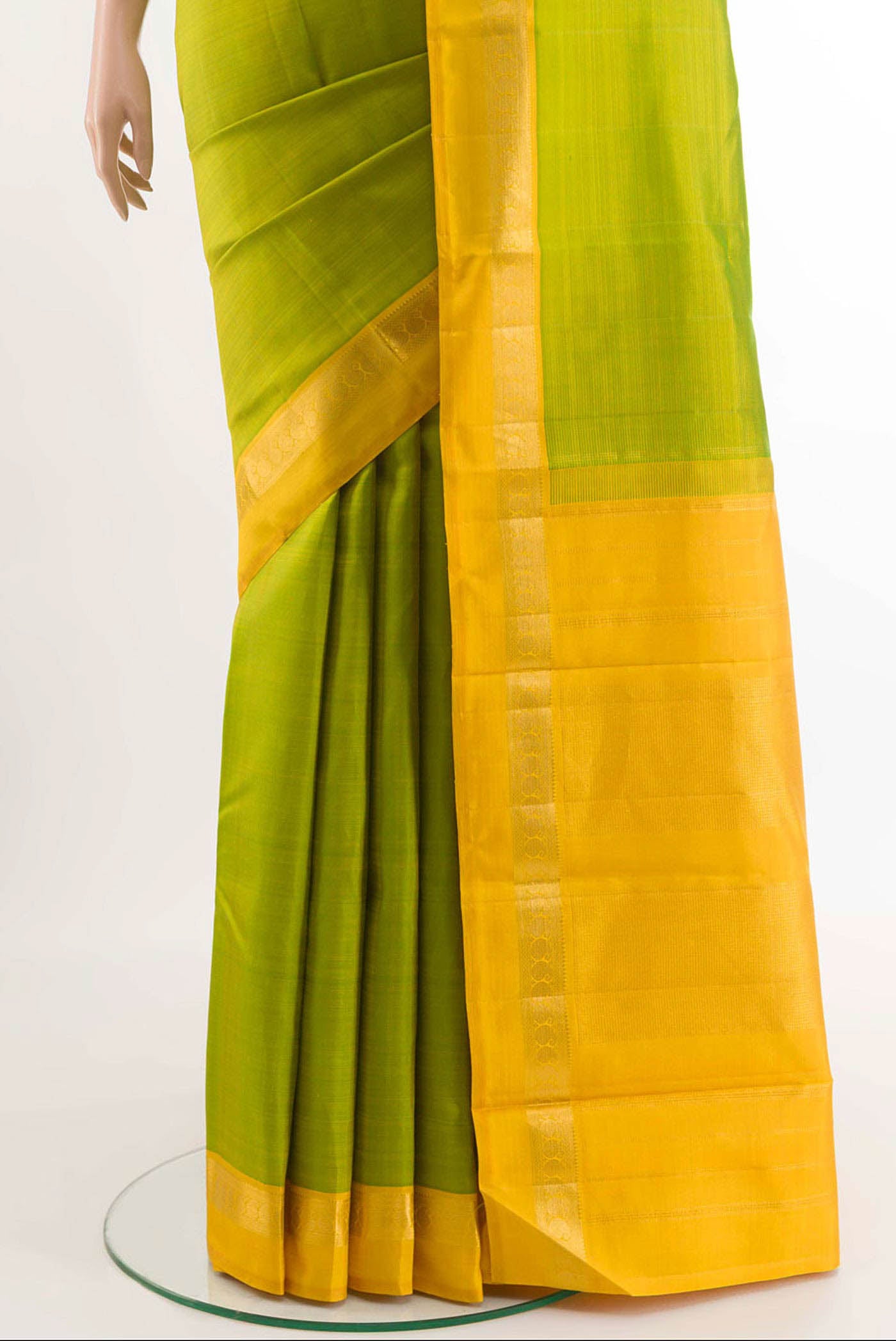 pleats pallu