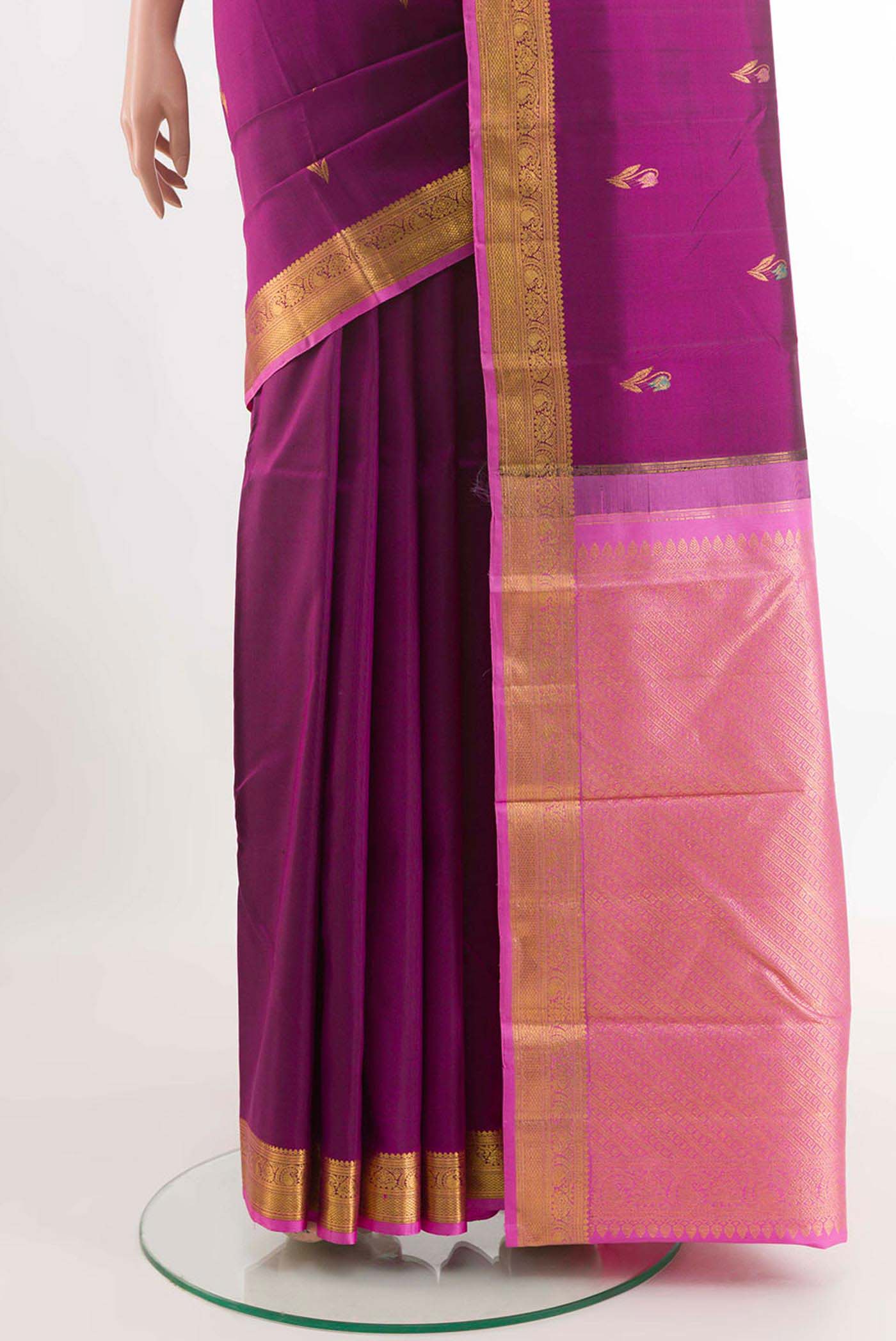 pleats pallu
