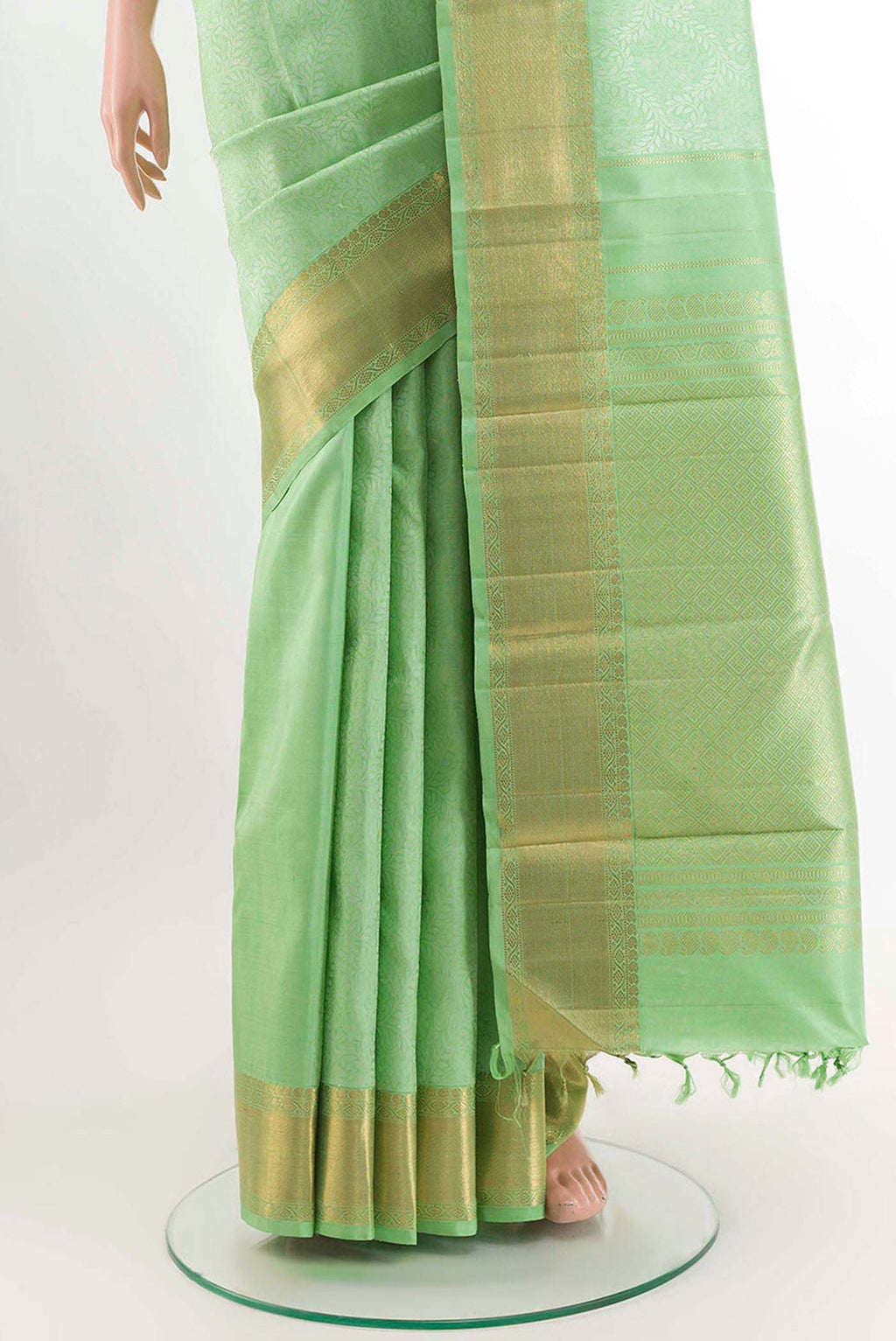 pleats pallu