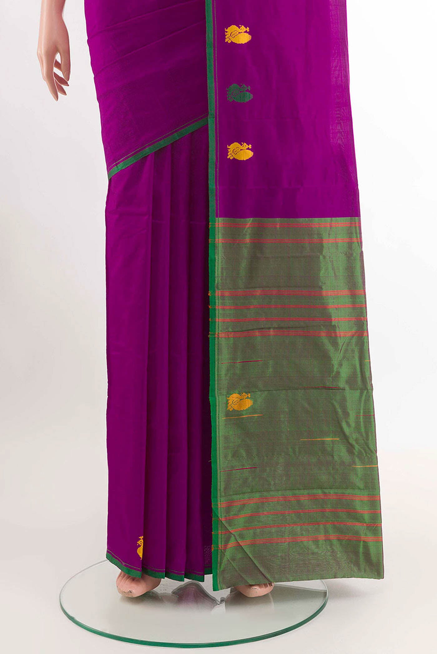 pleats pallu