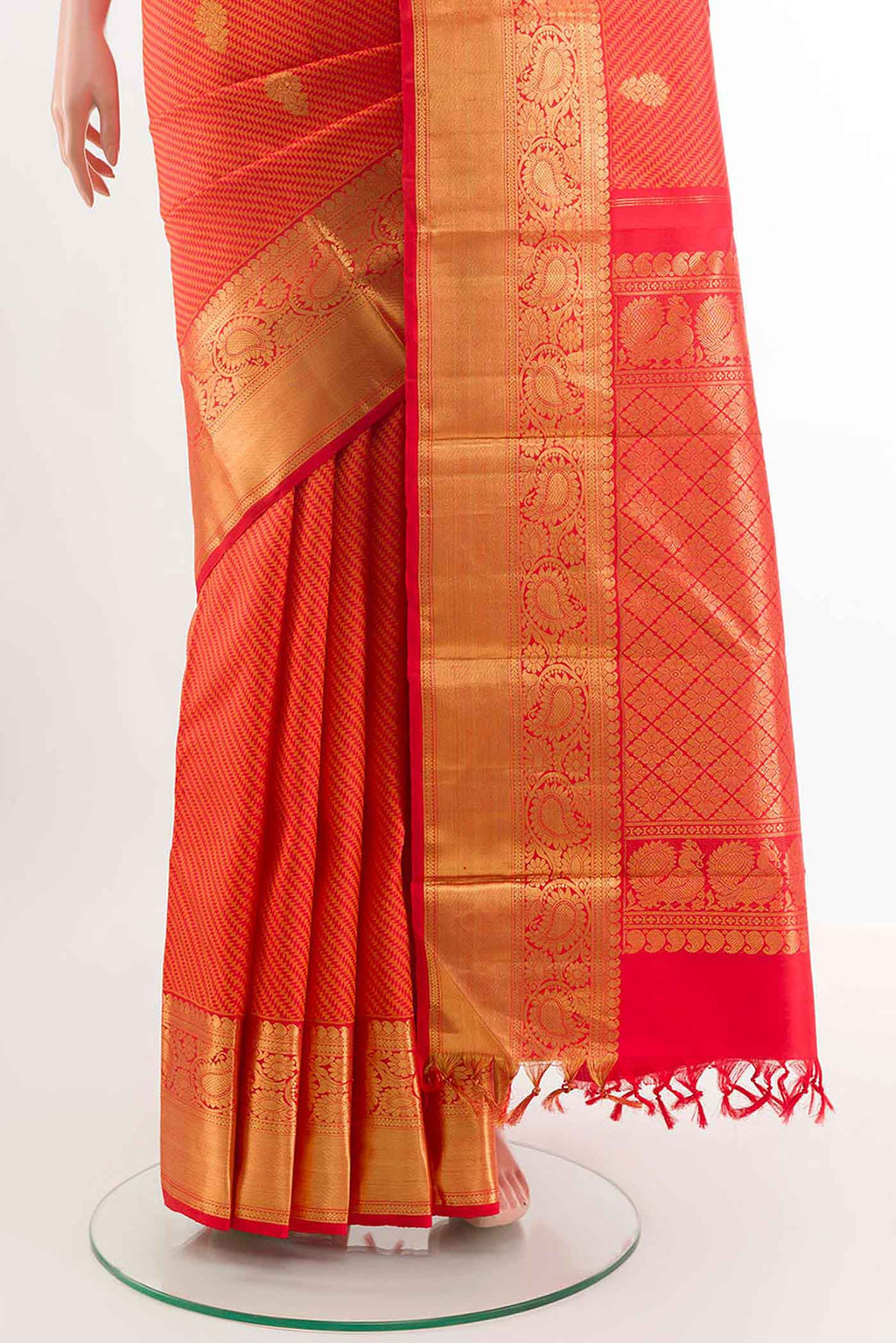 pleats pallu