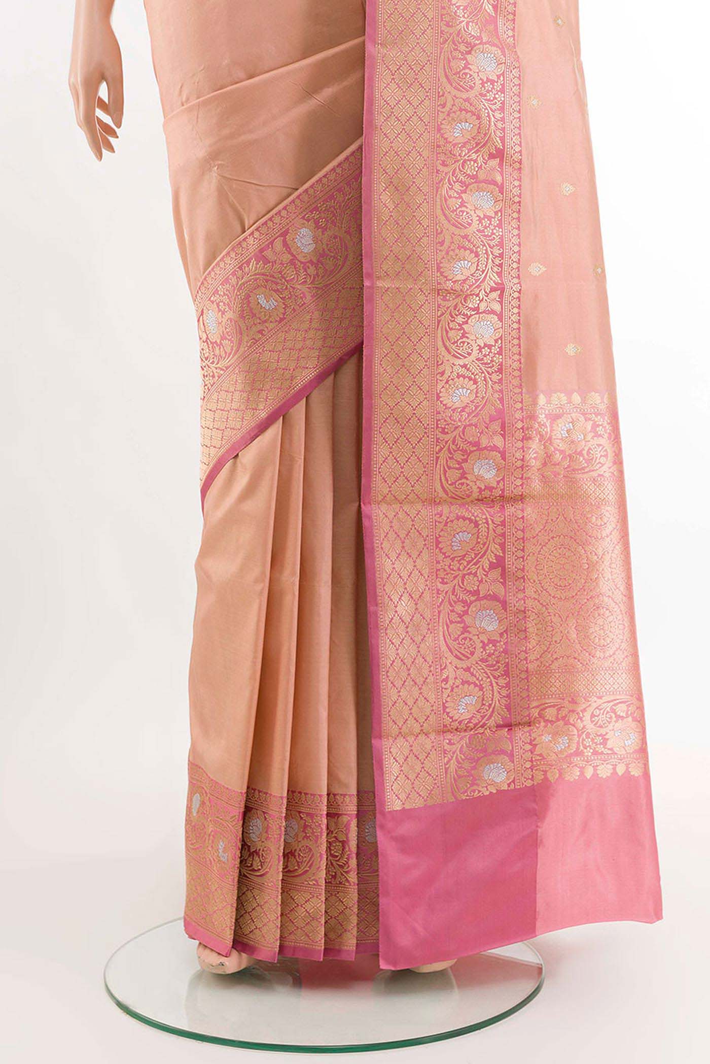 pleats pallu
