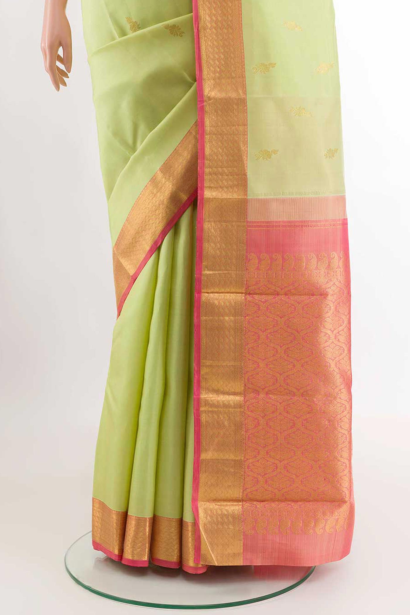 pleats pallu