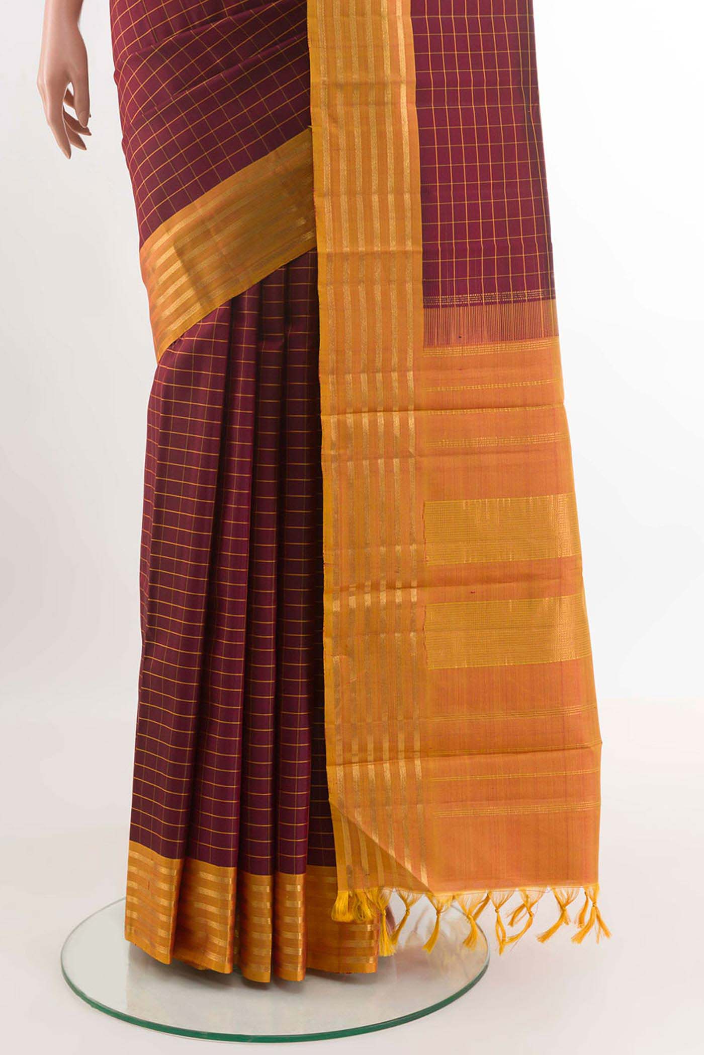 pleats pallu