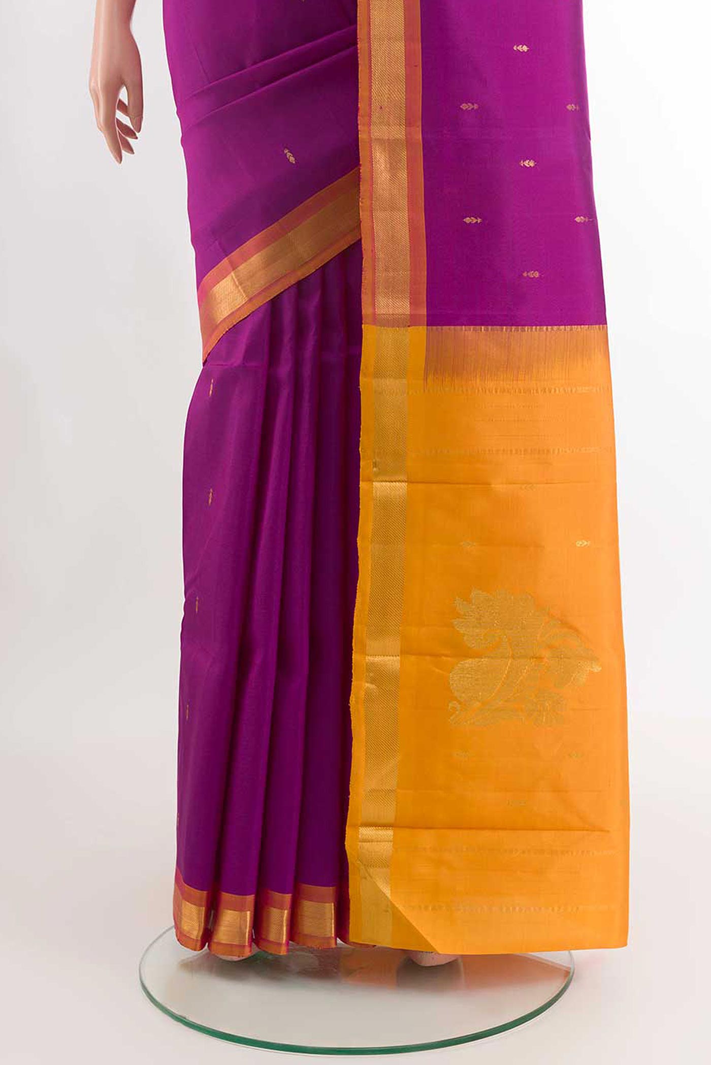 pleats pallu