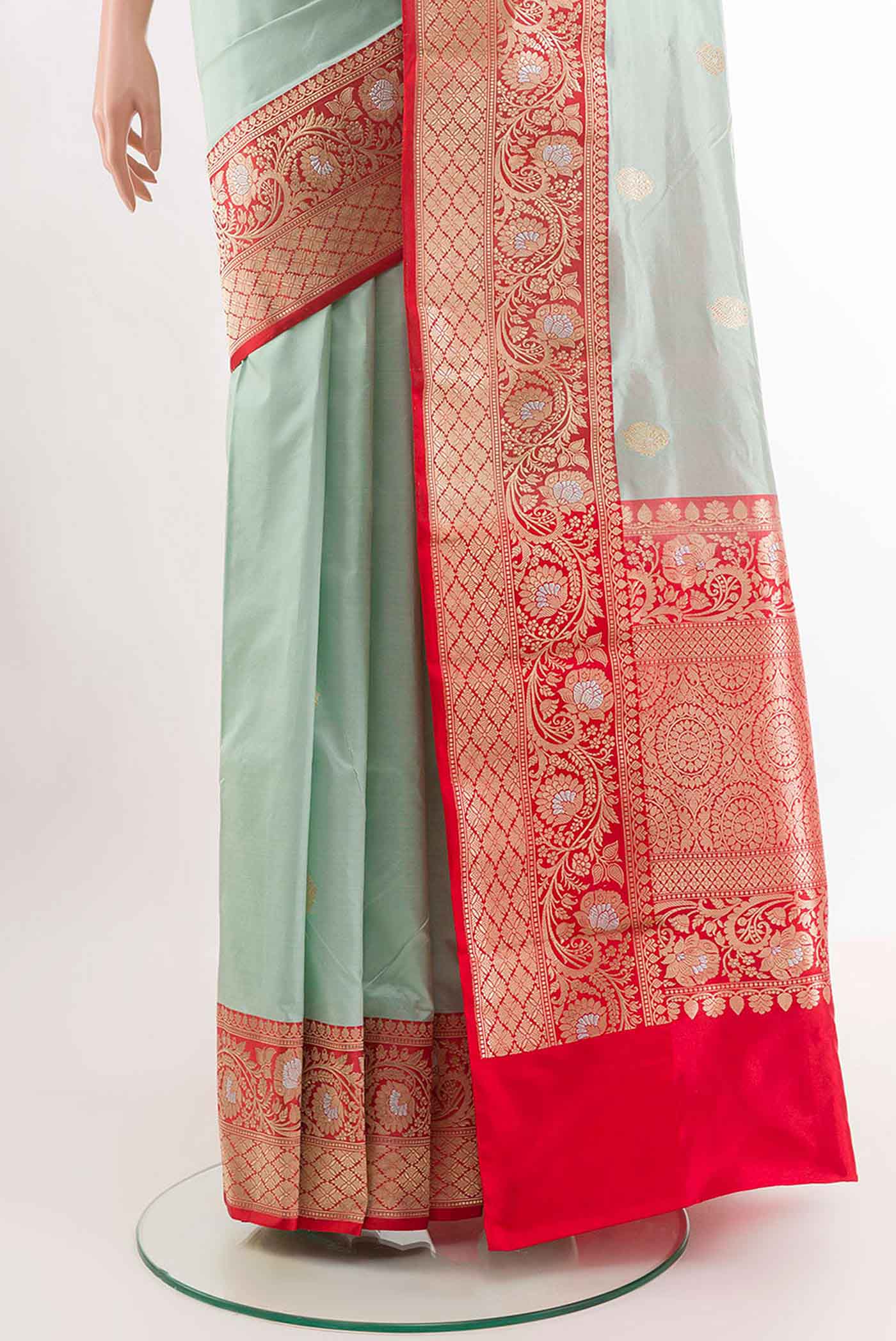 pleats pallu