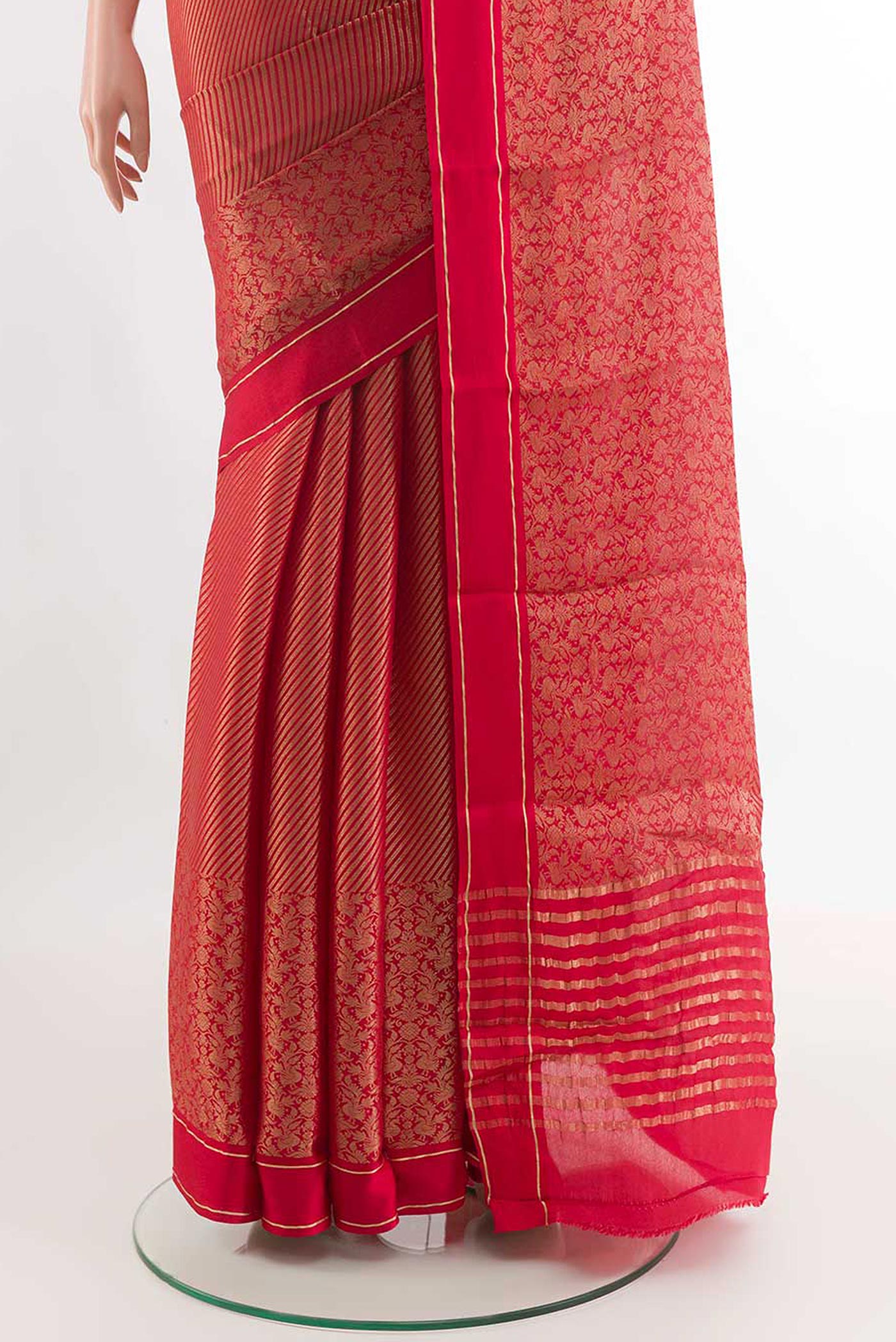 pleats pallu
