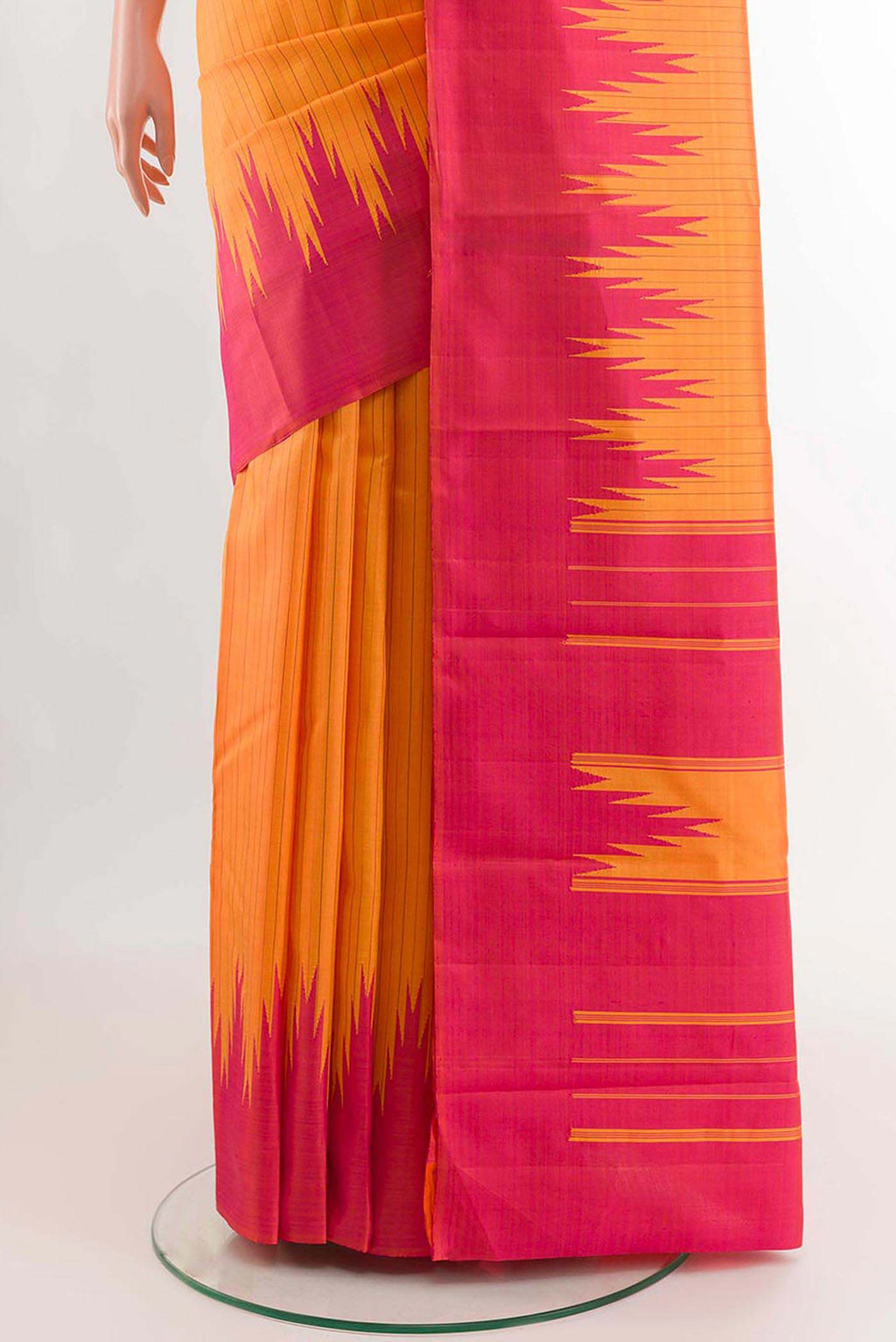 pleats pallu