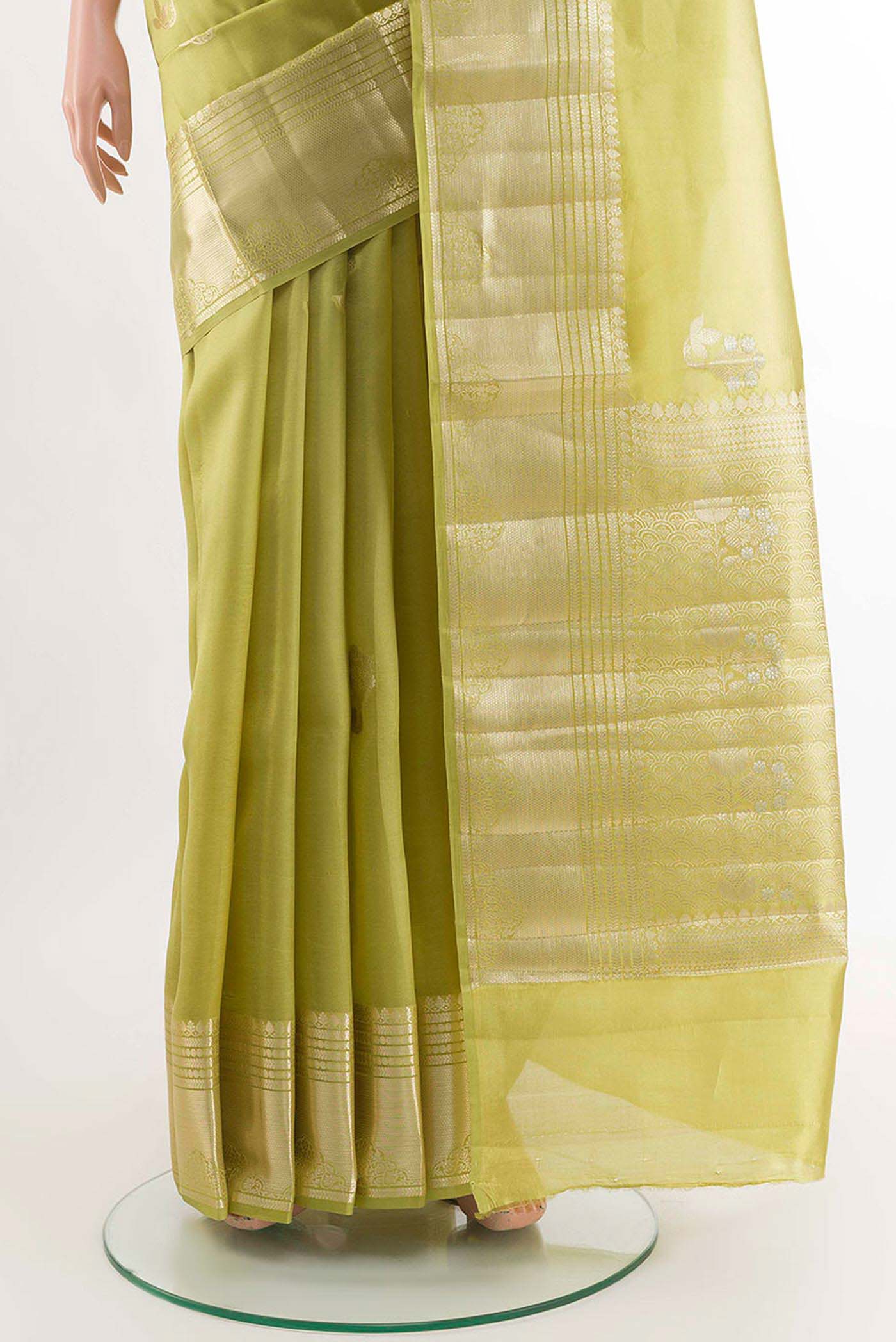 pleats pallu