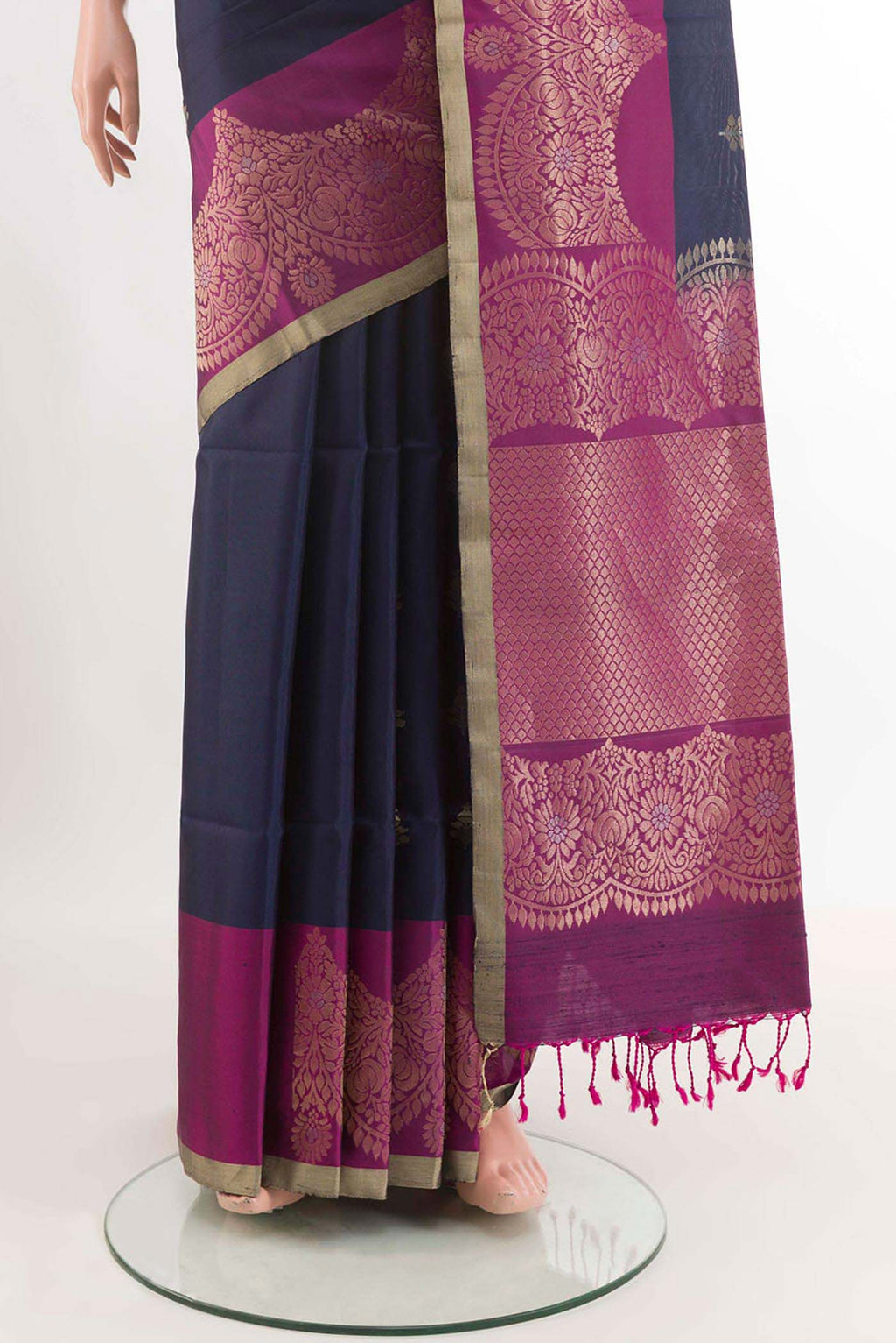 pleats pallu