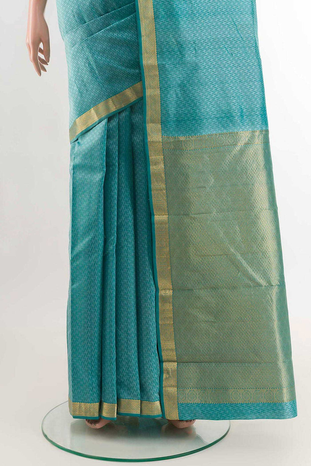 pleats pallu