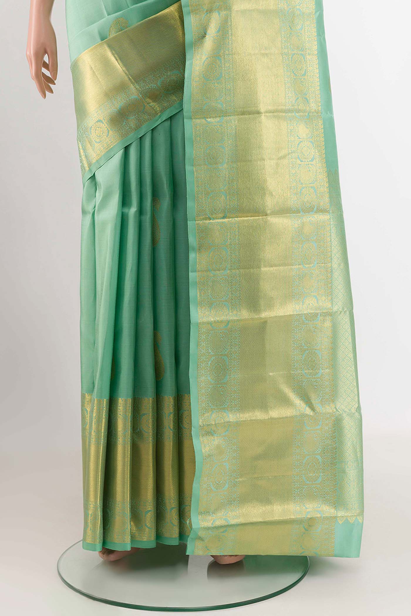 pleats pallu