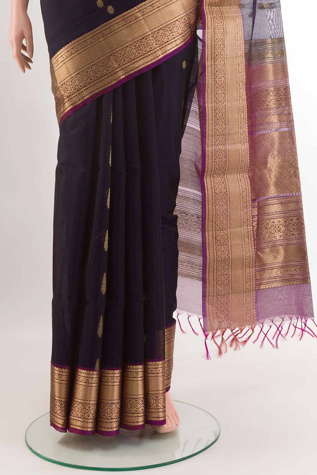 pleats pallu