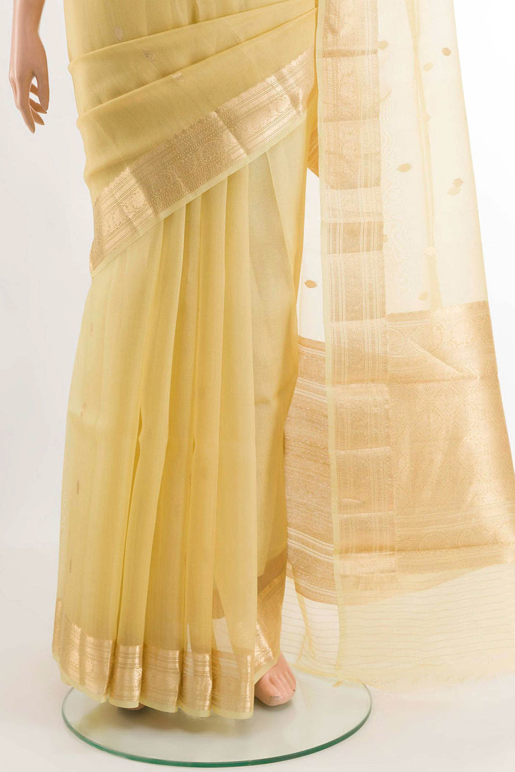 pleats pallu