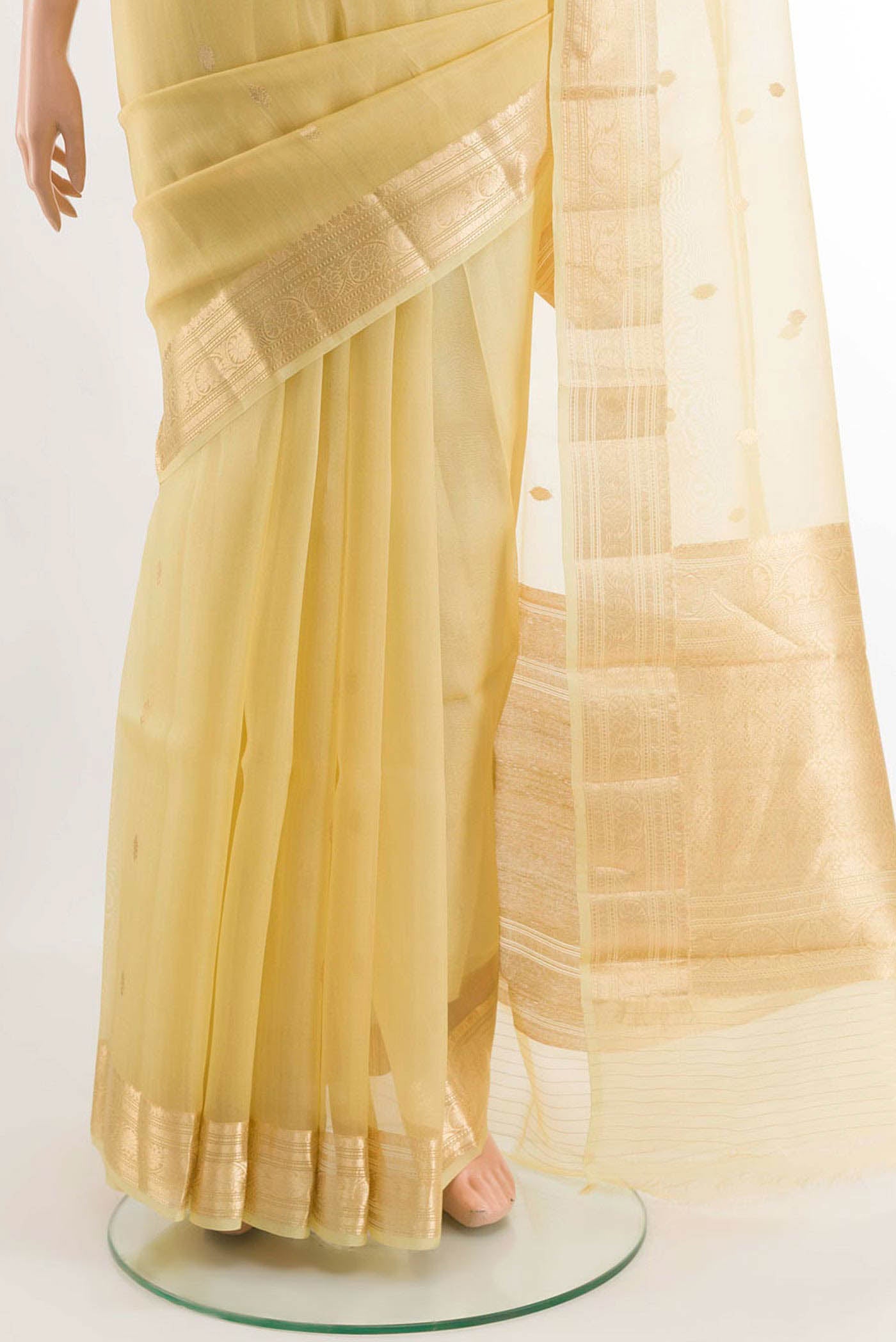 pleats pallu