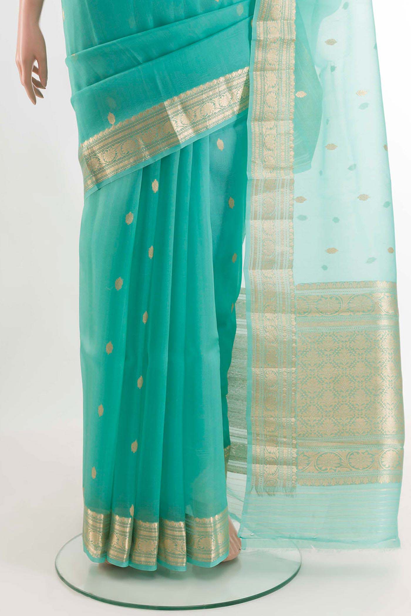 pleats pallu